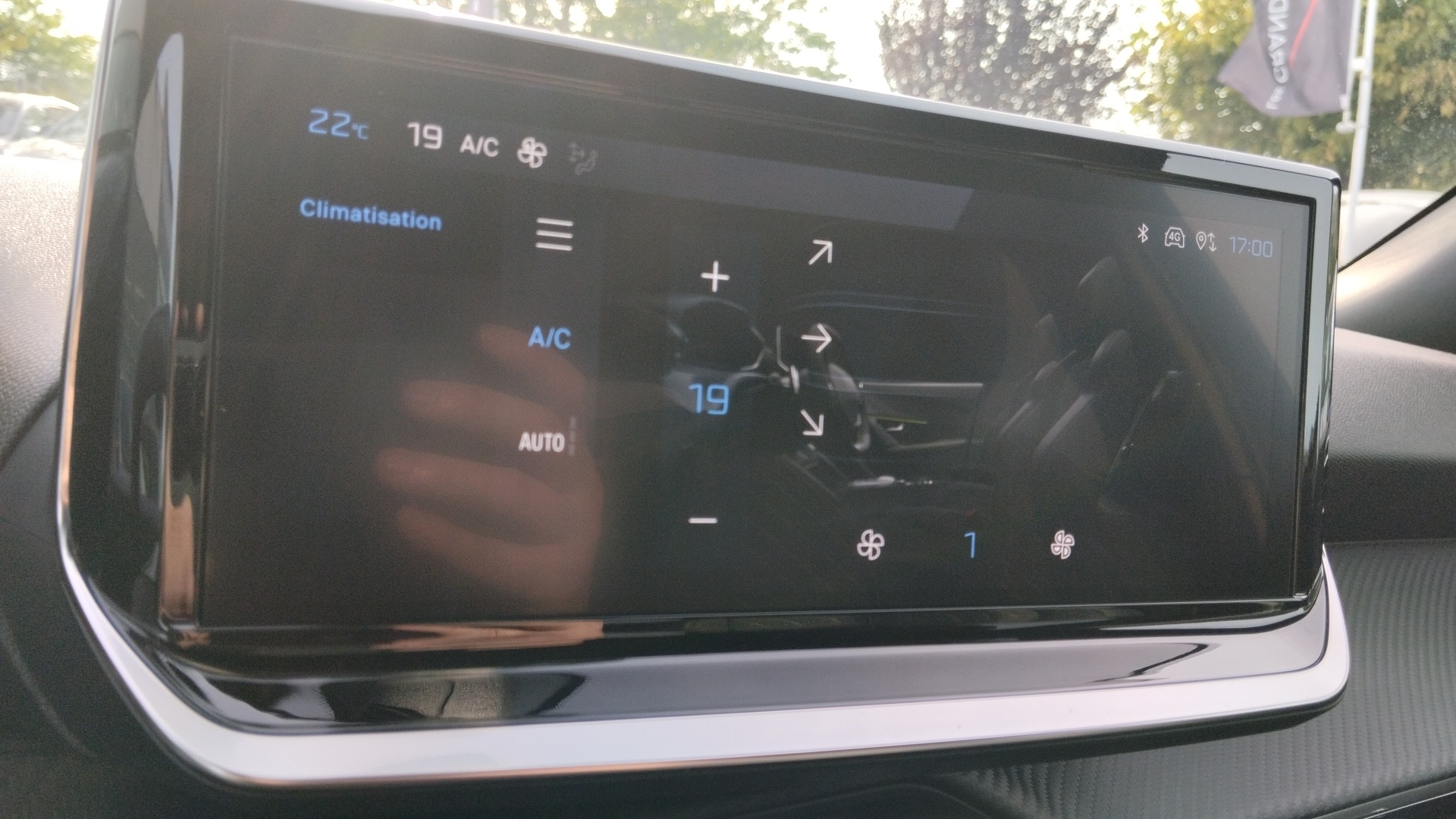 PEUGEOT 2008 ALLURE PURETECH 100 S&S BVM6