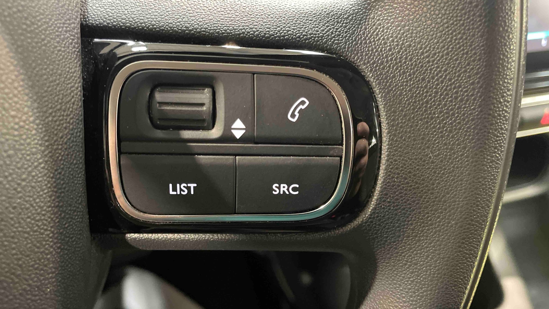 CITROEN C3 SOCIETE BLUEHDI 100 S&S BVM6 FEEL NAV - 5P