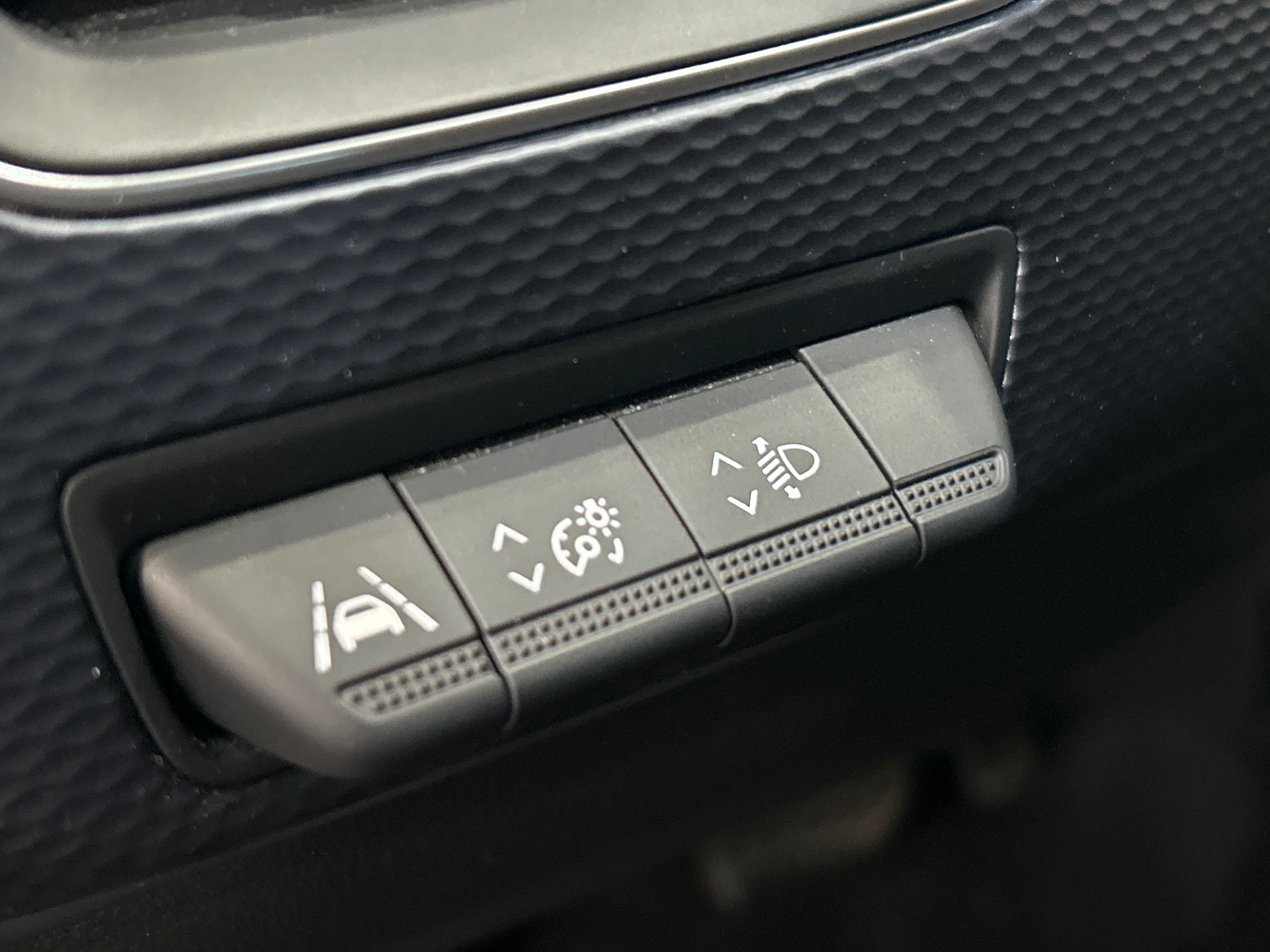 RENAULT ARKANA TCe 140 EDC - 23 Evolution