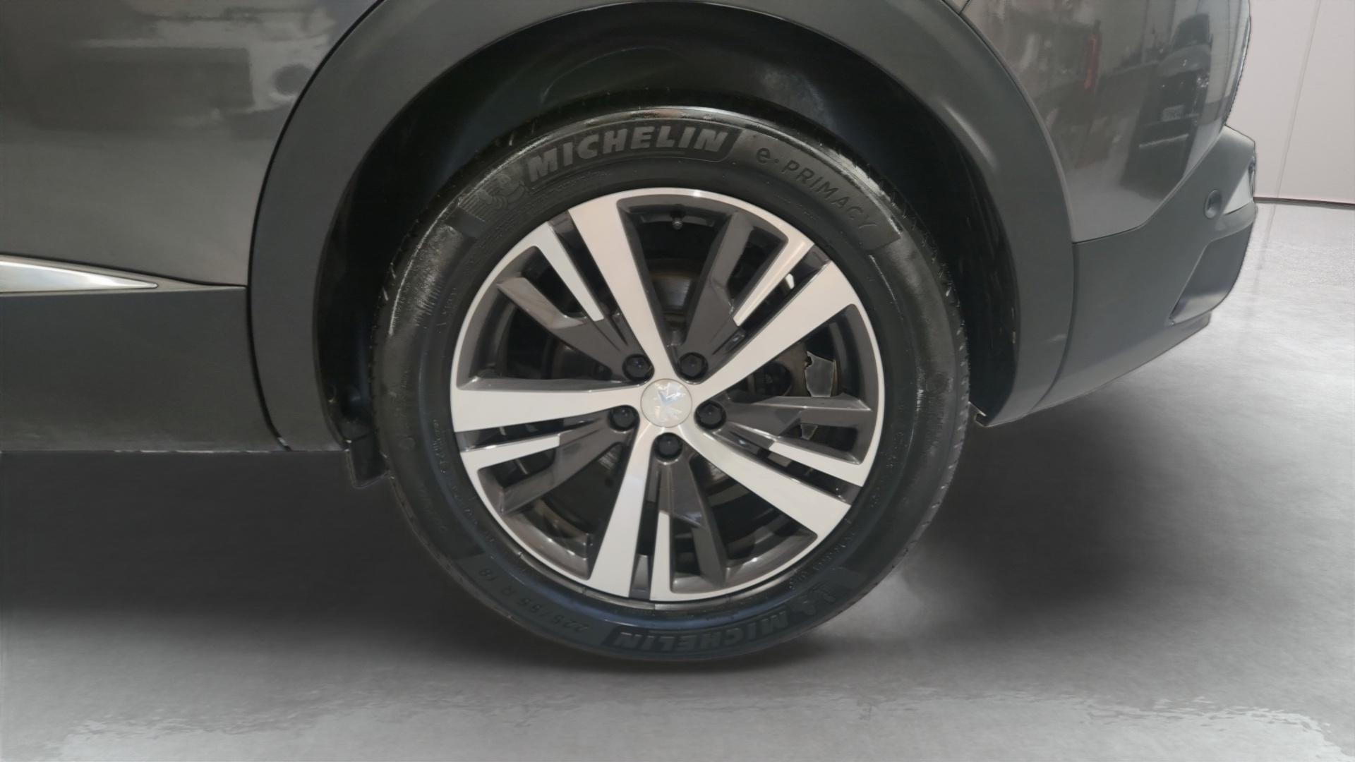 PEUGEOT 3008 Hybrid 136 e-DCS6 Allure Pack - 5P