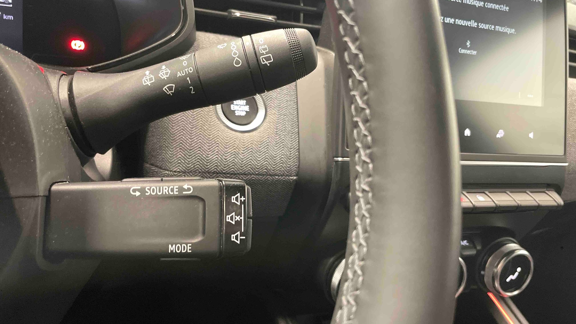 RENAULT CLIO V TCe 90 Techno