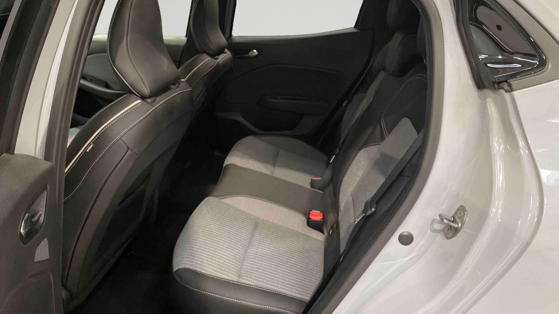 RENAULT CLIO V TCe 90 Techno - 5P