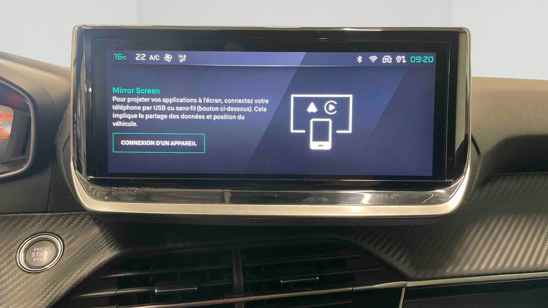 PEUGEOT 208 PureTech 100 S&S BVM6 Allure