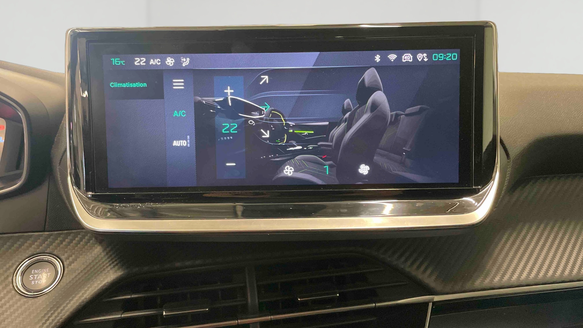 PEUGEOT 208 PureTech 100 S&S BVM6 Allure