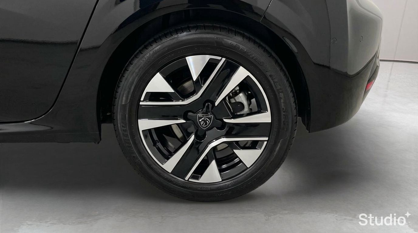 PEUGEOT 208 PureTech 100 S&S BVM6 Allure