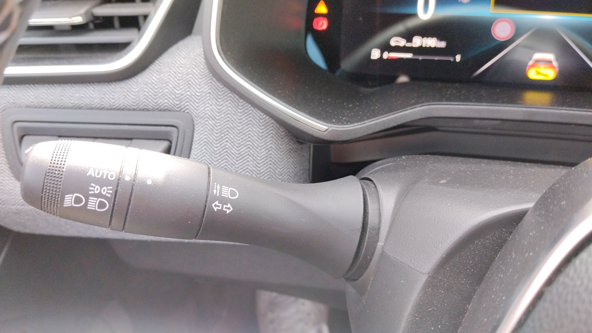 RENAULT CLIO V E-Tech full hybrid 145 Techno