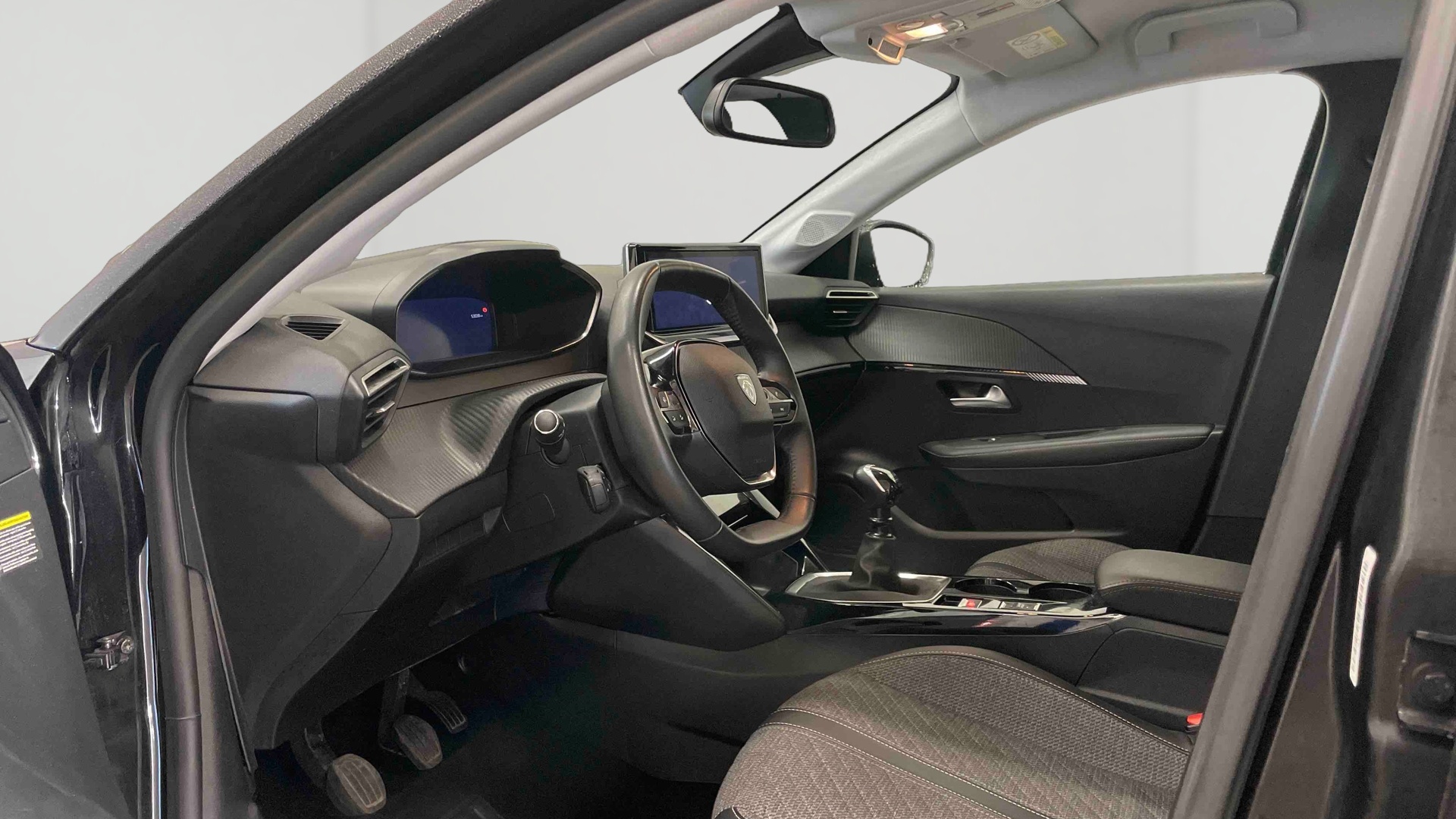 PEUGEOT 208 PureTech 100 S&S BVM6 Allure
