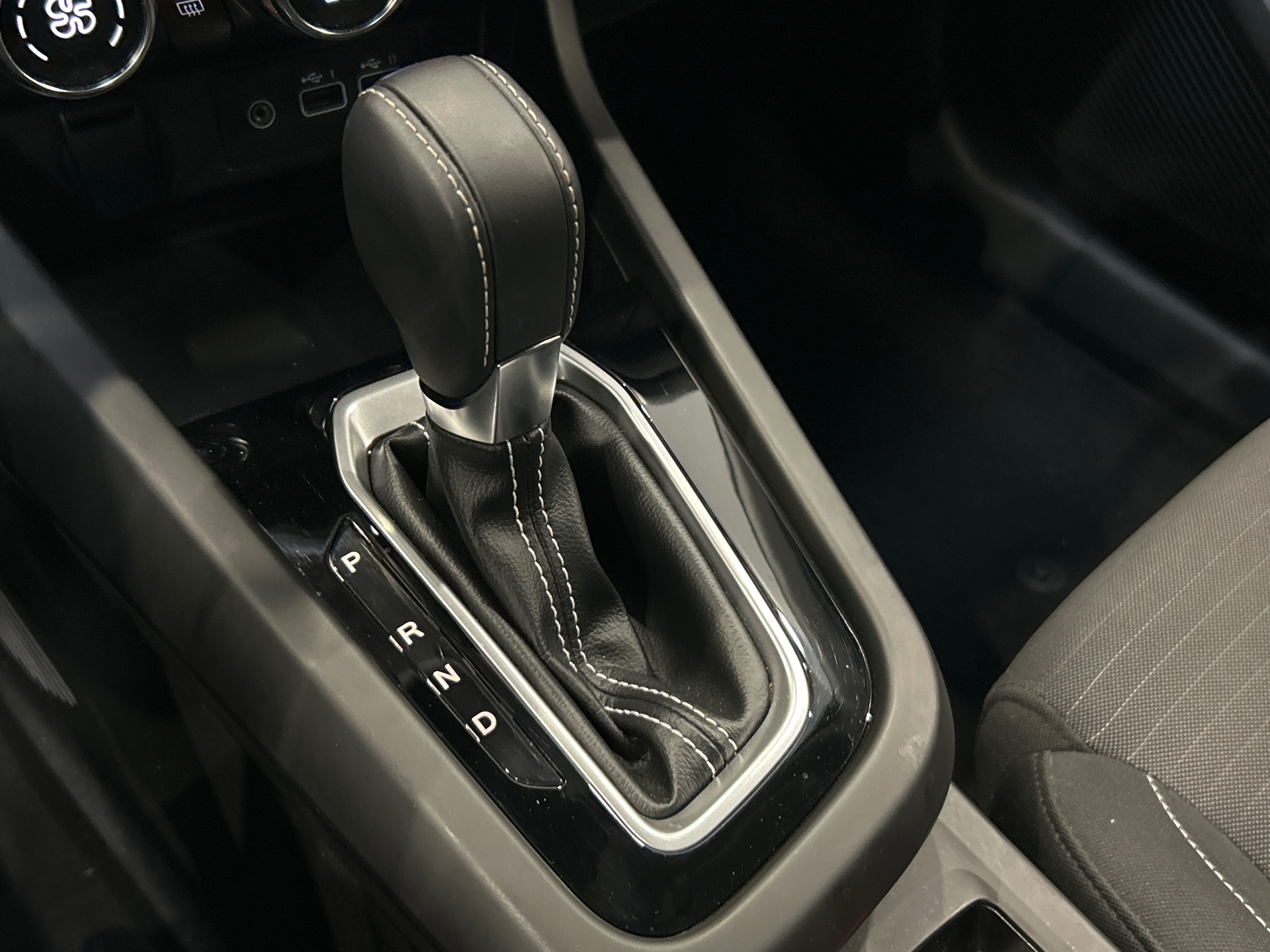 RENAULT ARKANA TCe 140 EDC - 23 Evolution