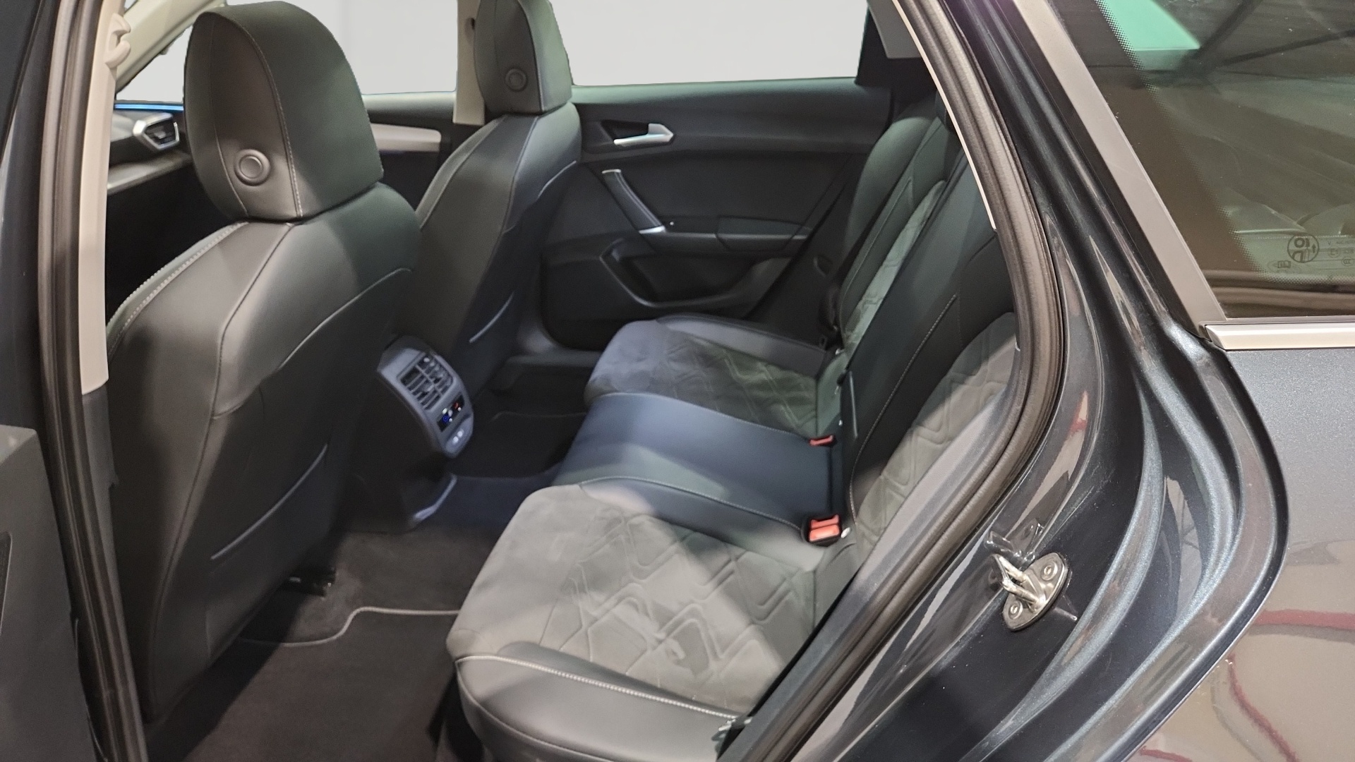 SEAT LEON SPORTSTOURER 1.5 eTSI 150 DSG7 Xcellence - 5P