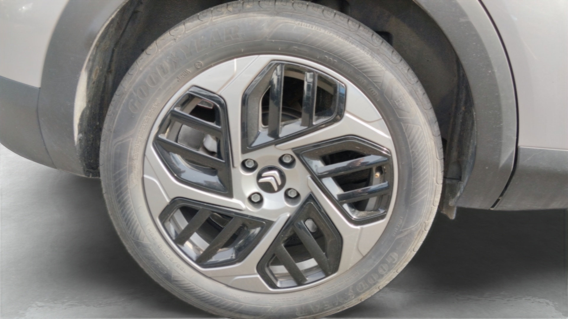 CITROEN C4 PURETECH 130CH EAT8 PLUS