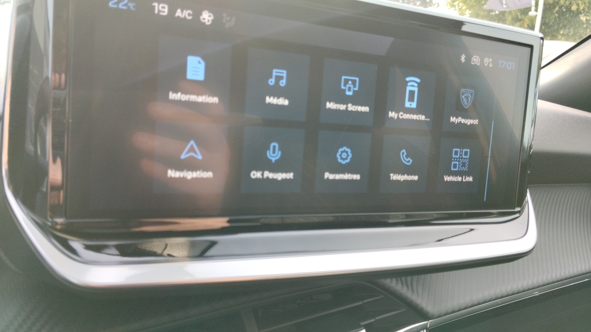PEUGEOT 2008 ALLURE PURETECH 100 S&S BVM6
