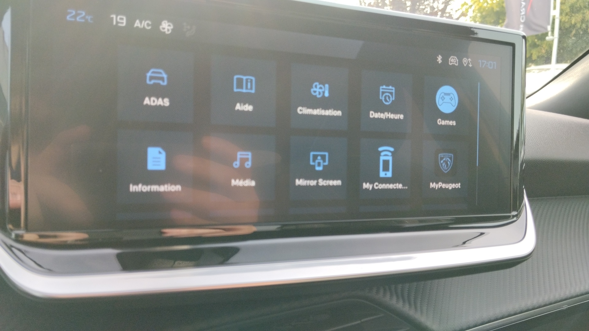PEUGEOT 2008 ALLURE PURETECH 100 S&S BVM6