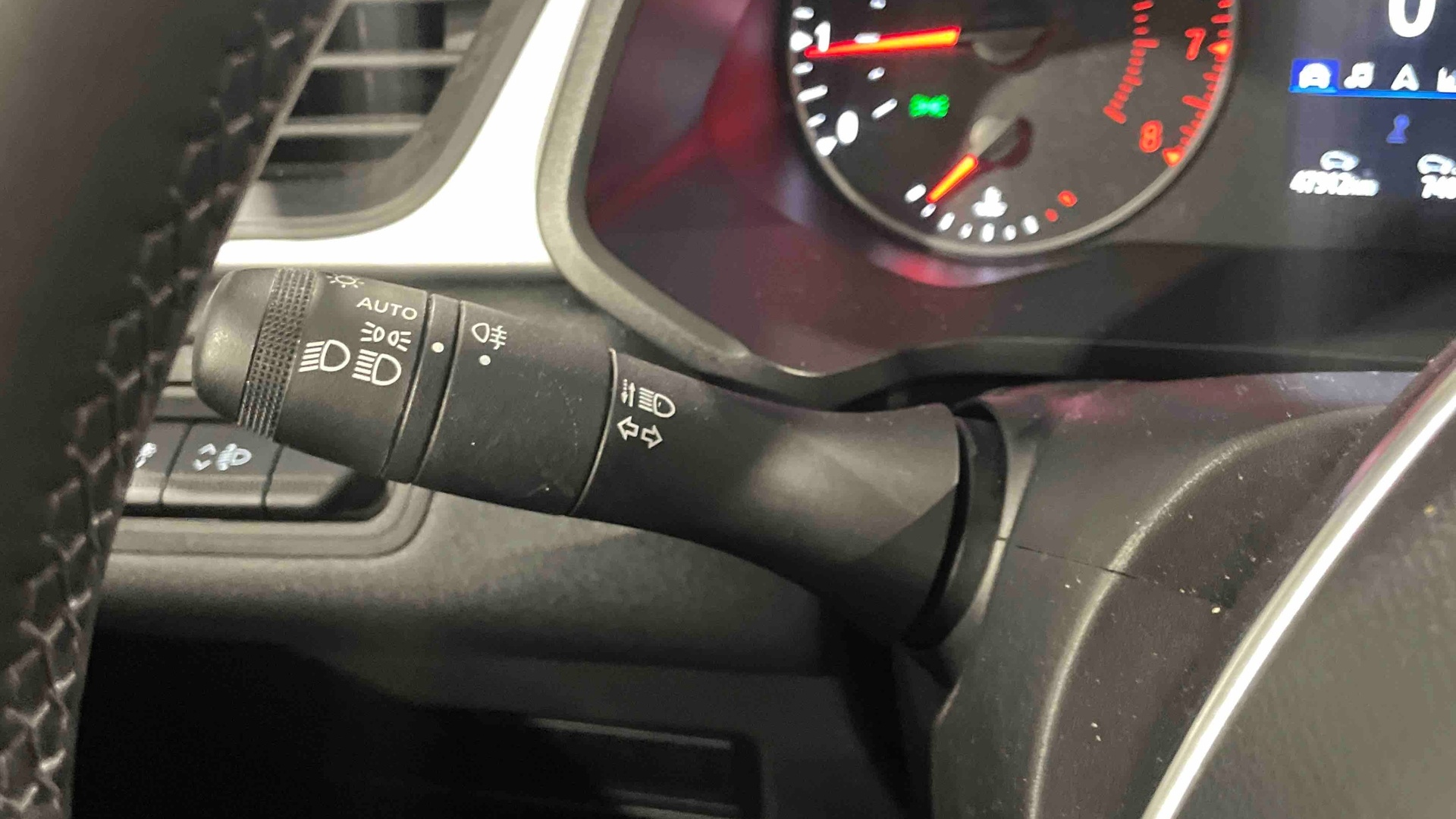 RENAULT CAPTUR TCe 90 Evolution - 5P