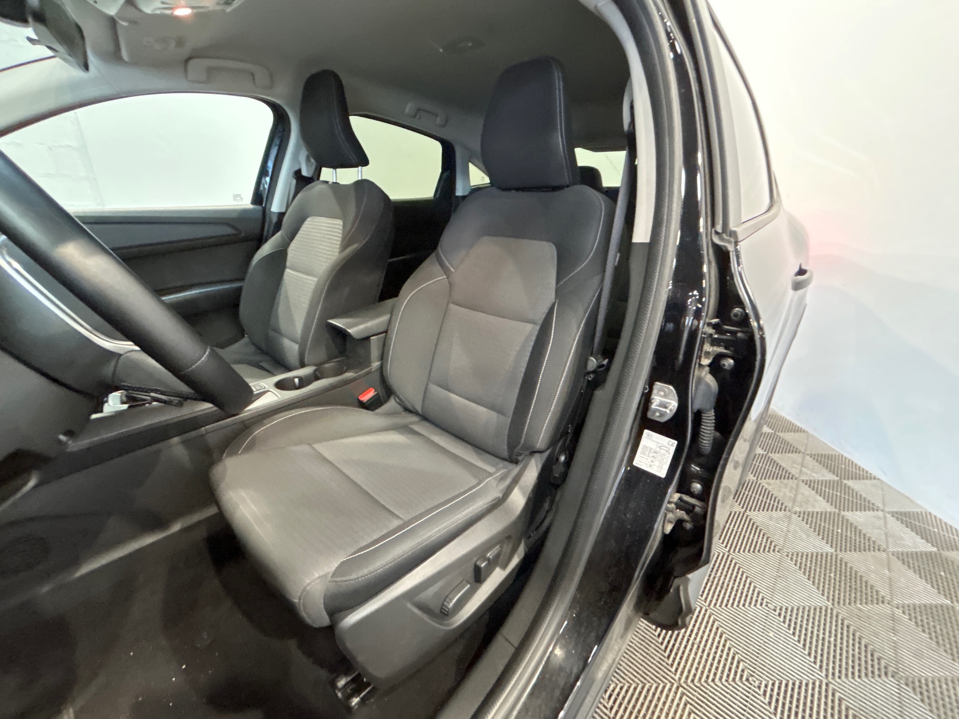 RENAULT ARKANA TCe 140 EDC - 23 Evolution