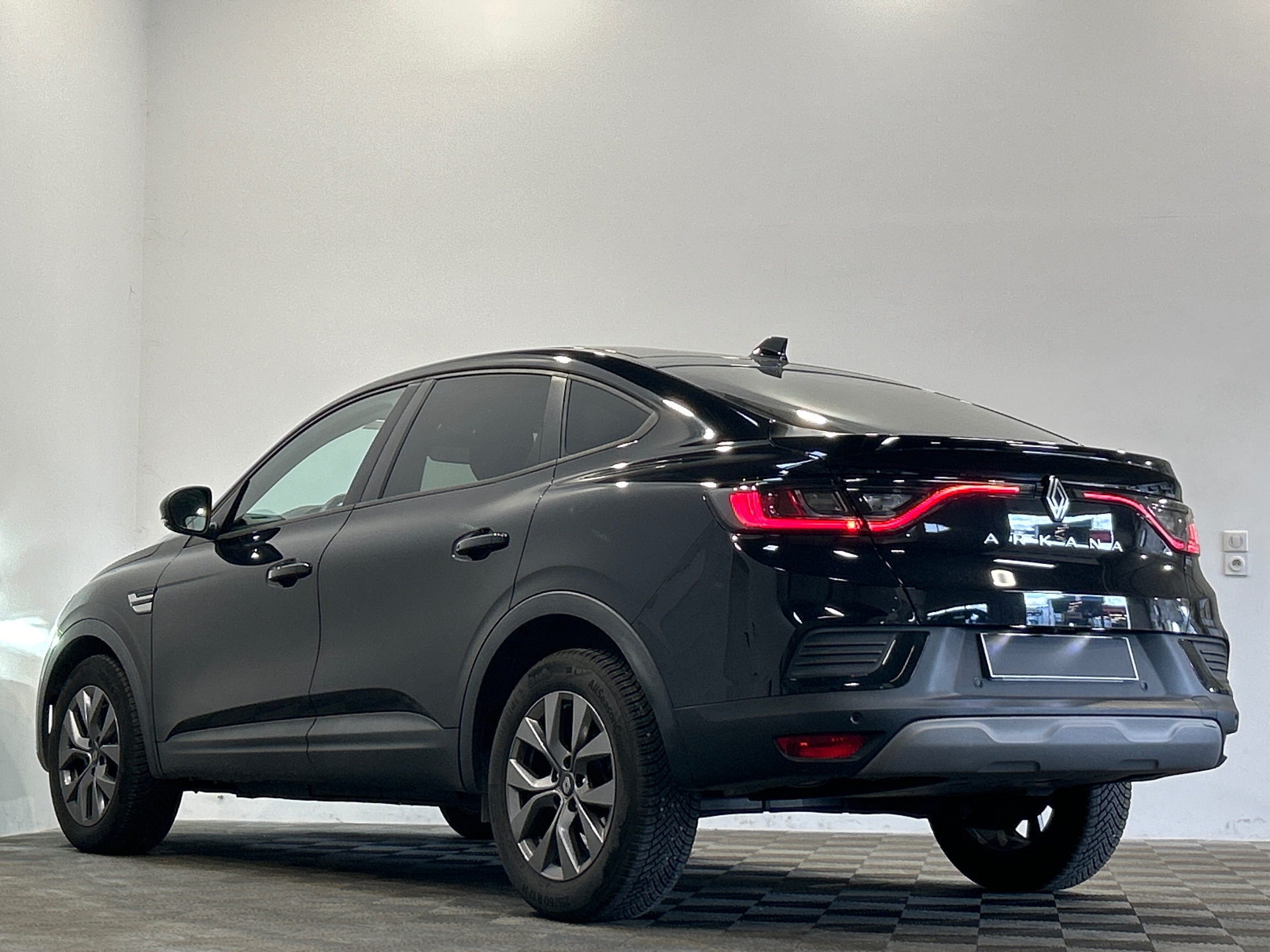 RENAULT ARKANA TCe 140 EDC - 23 Evolution