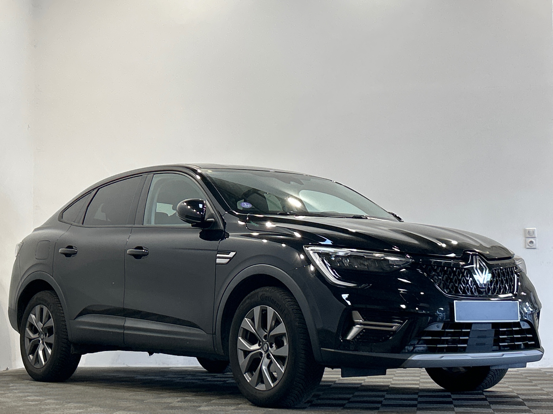 RENAULT ARKANA TCe 140 EDC - 23 Evolution