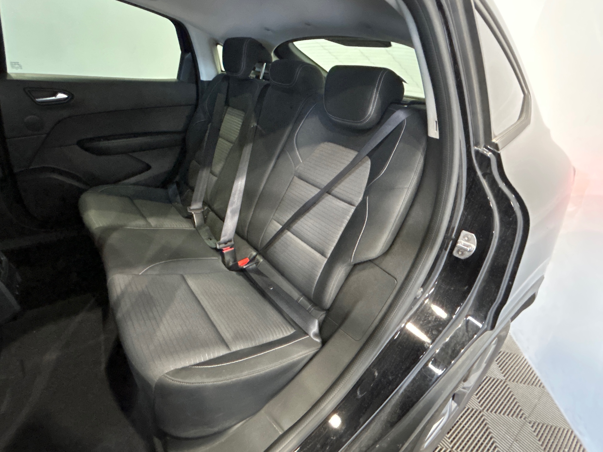 RENAULT ARKANA TCe 140 EDC - 23 Evolution