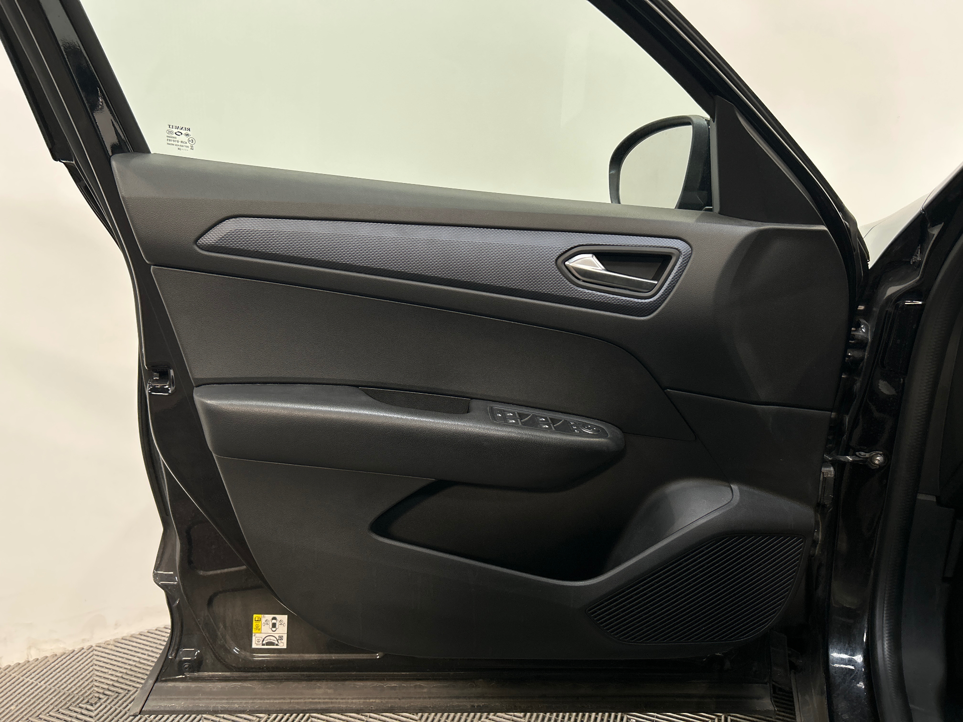RENAULT ARKANA TCe 140 EDC - 23 Evolution