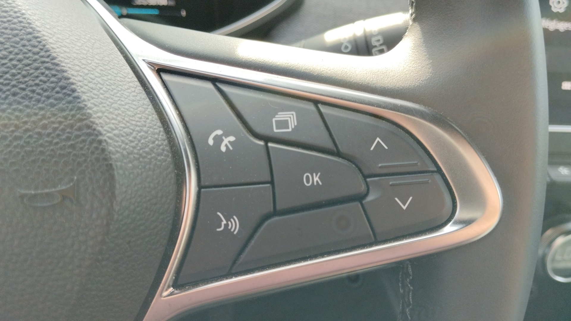 RENAULT CLIO V E-Tech full hybrid 145 Techno