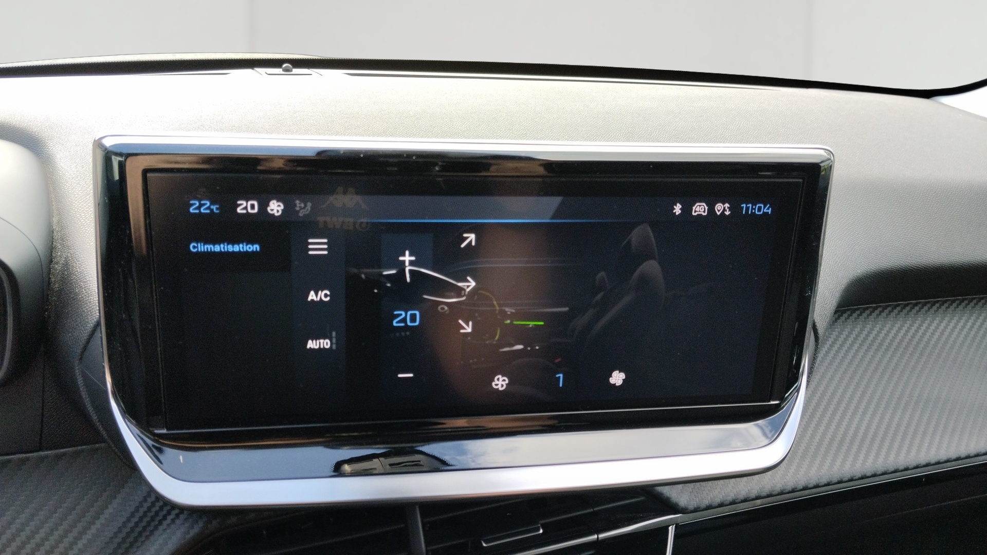 PEUGEOT 208 ALL PT100 BVM