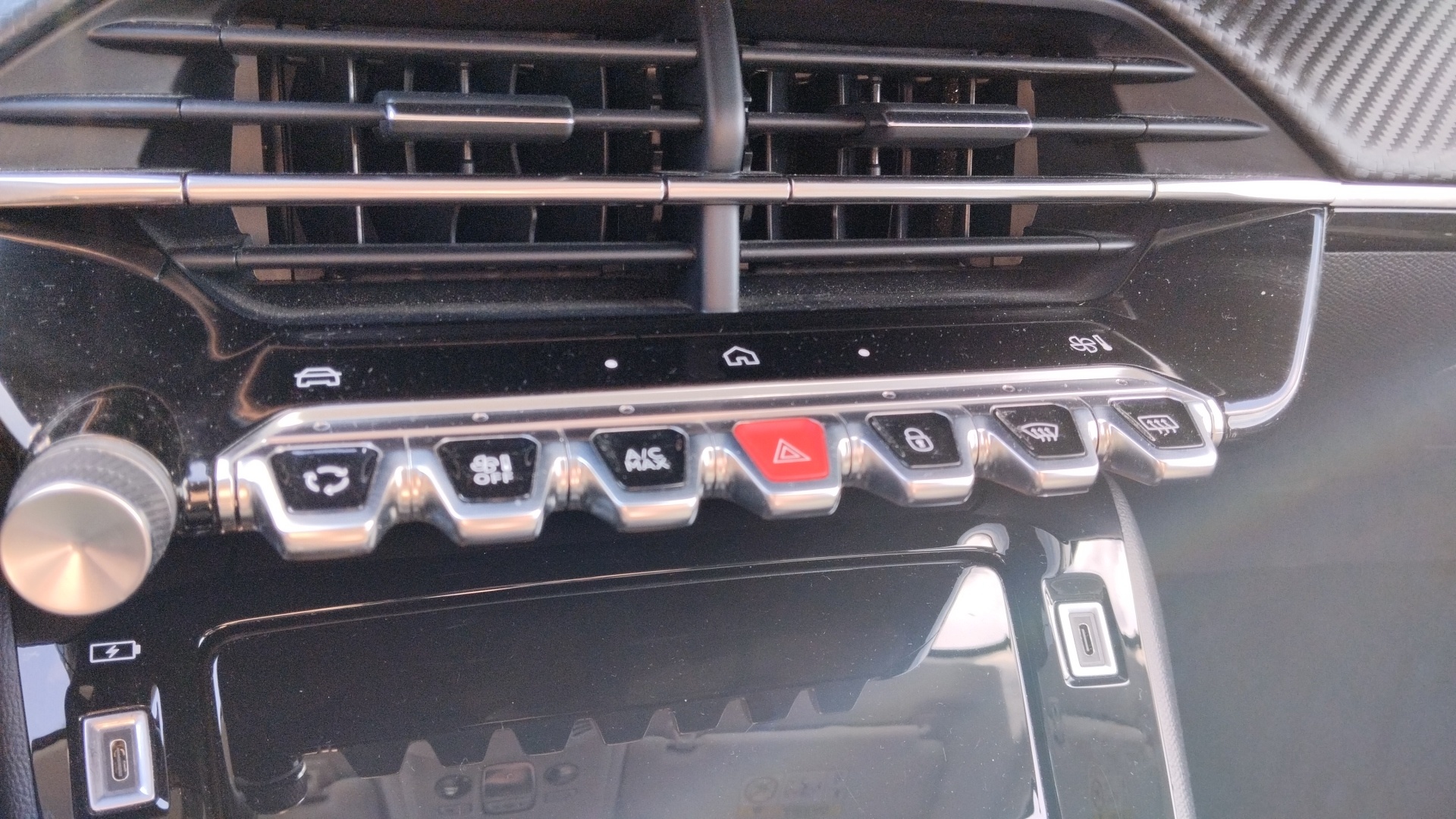 PEUGEOT 208 ALL PT100 BVM