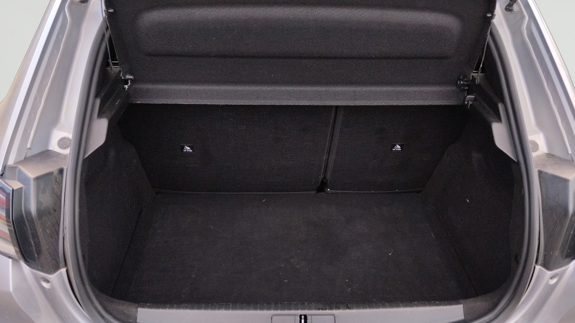 PEUGEOT 208 ALL PT100 BVM