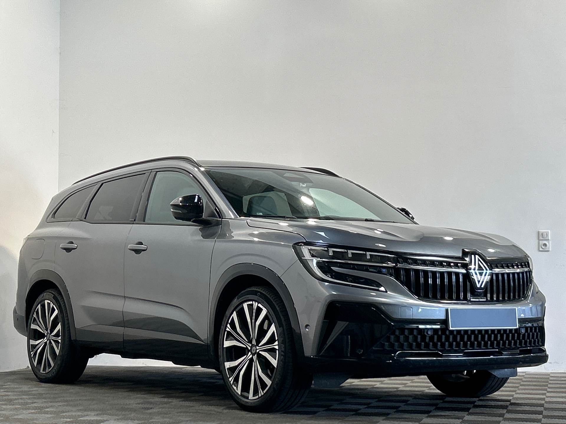 RENAULT ESPACE VI E-Tech hybrid 200 Iconic