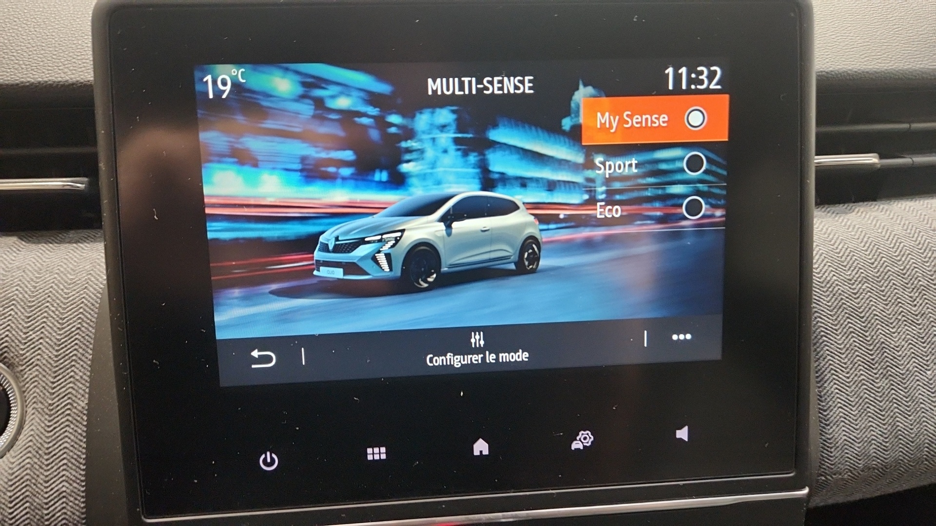 RENAULT CLIO V TCe 90 Techno
