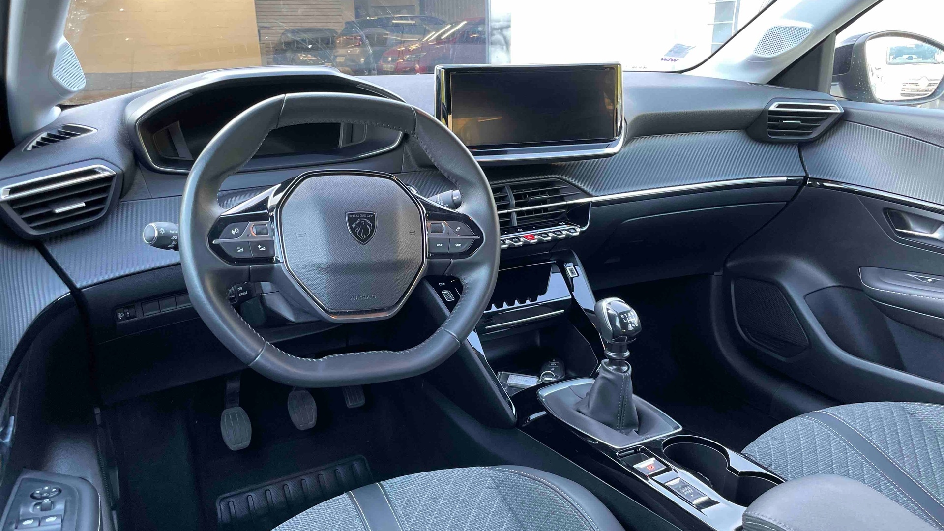PEUGEOT 208 PureTech 100 S&S BVM6 Allure