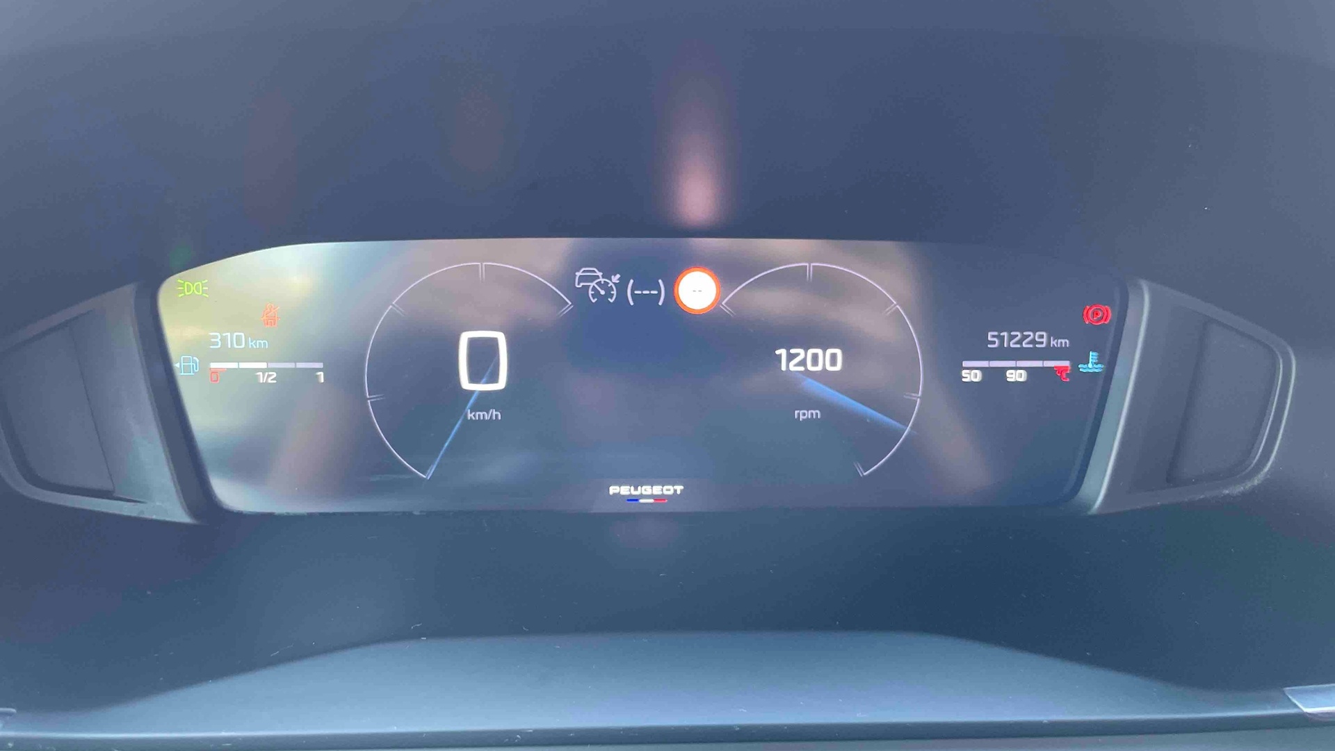 PEUGEOT 208 PureTech 100 S&S BVM6 Allure