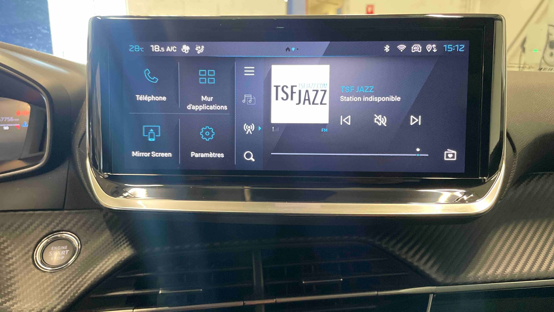 PEUGEOT 208 PureTech 100 S&S BVM6 Allure