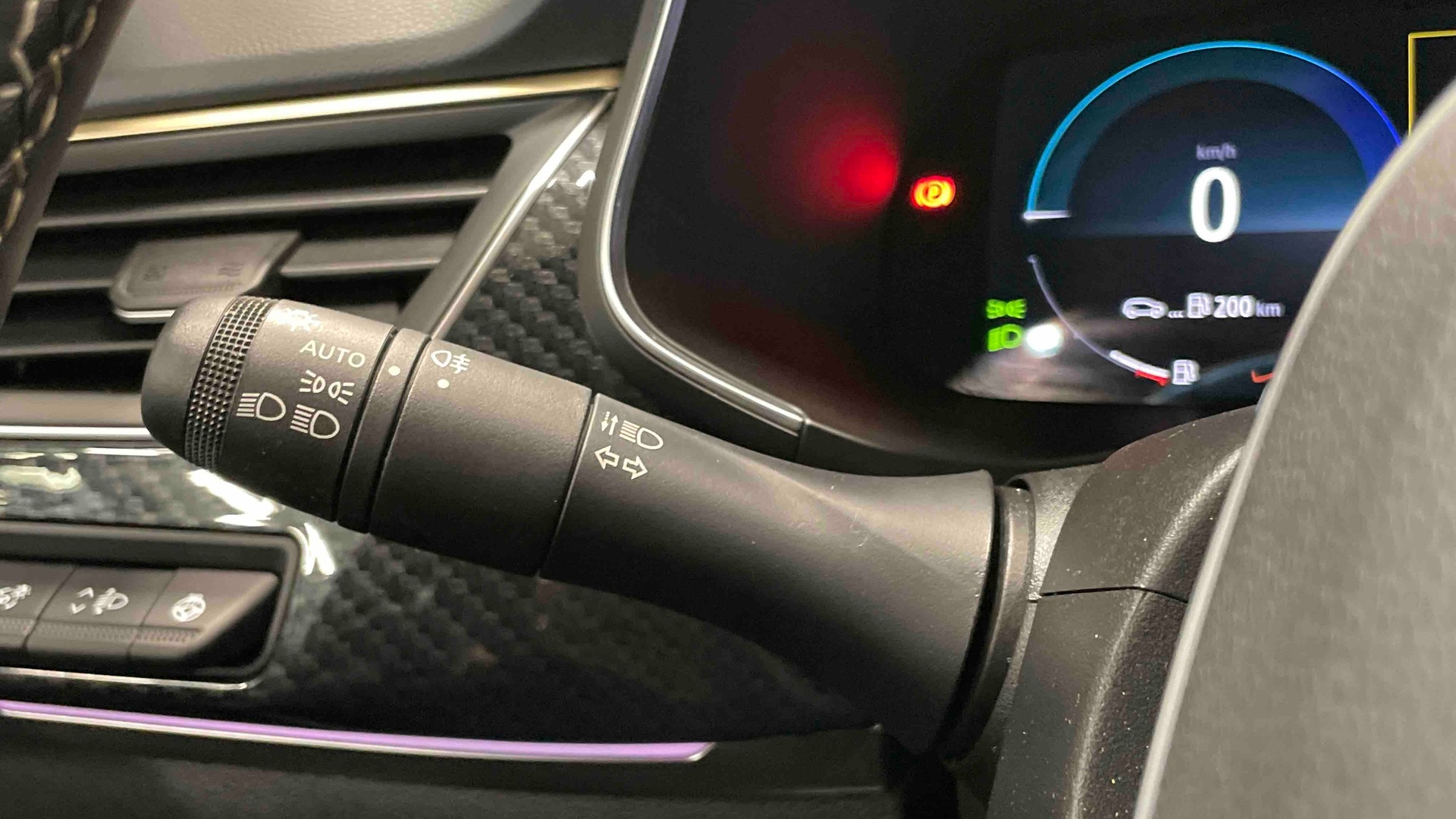 RENAULT ARKANA E-Tech hybride 145 - 22 Engineered