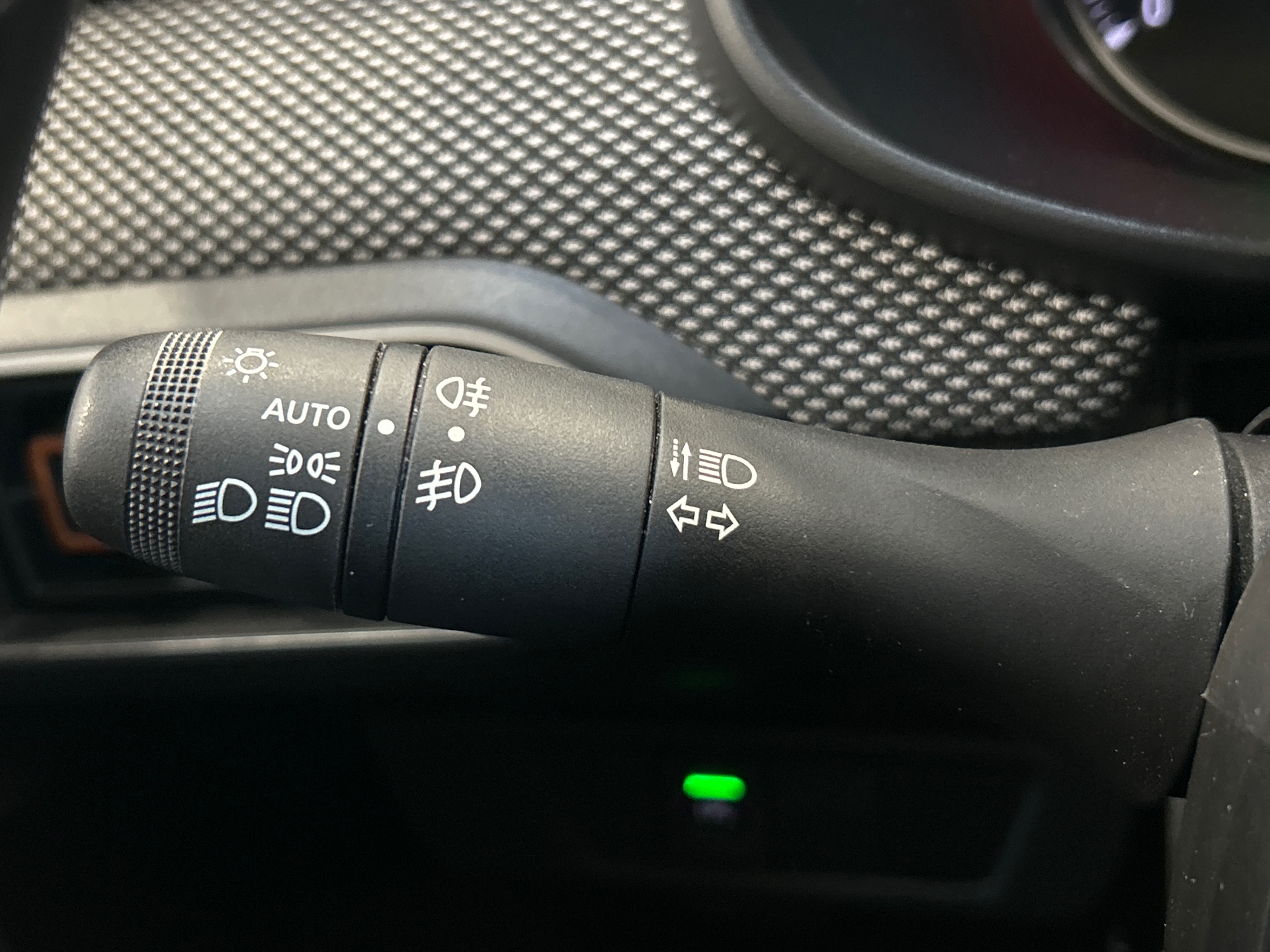 DACIA SANDERO ECO-G 100 Stepway Expression +