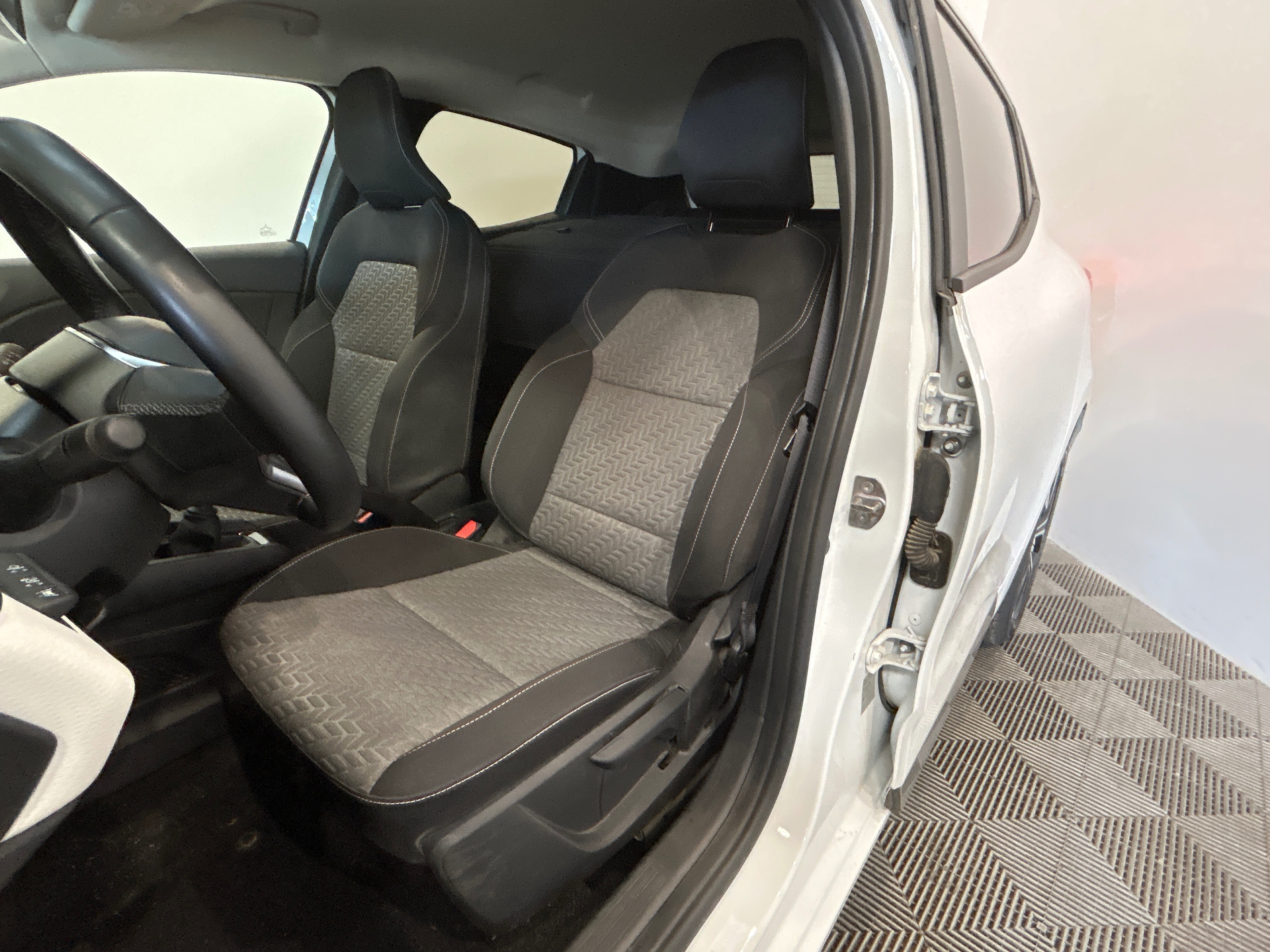 RENAULT CLIO V SOCIETE SOCIETE BLUE DCI 100 EVOLUTION REVERSIBLE
