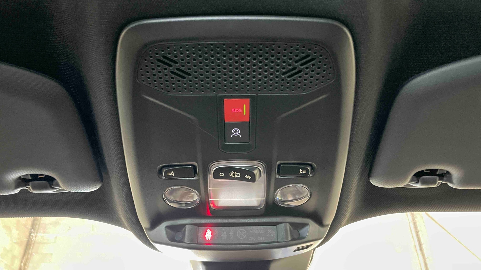 PEUGEOT 2008 PureTech 100 S&S BVM6 Active