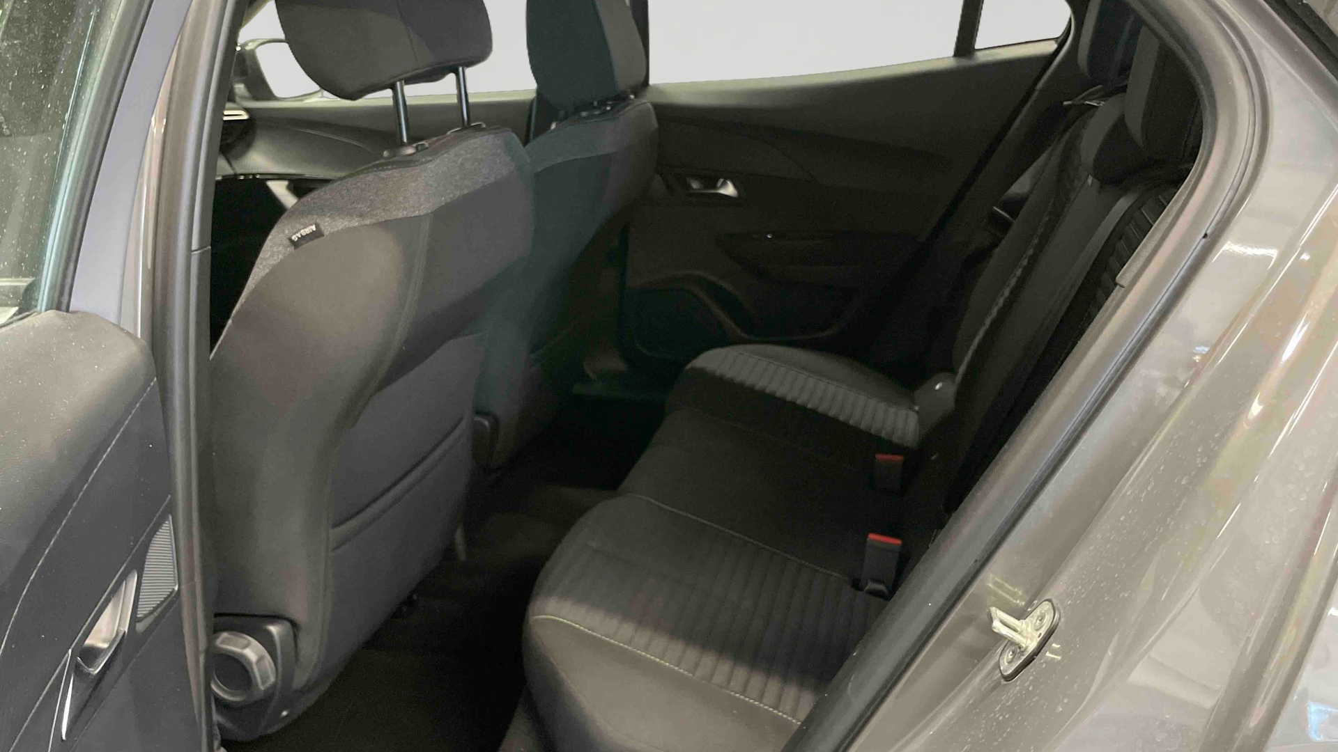 PEUGEOT 2008 PureTech 100 S&S BVM6 Active
