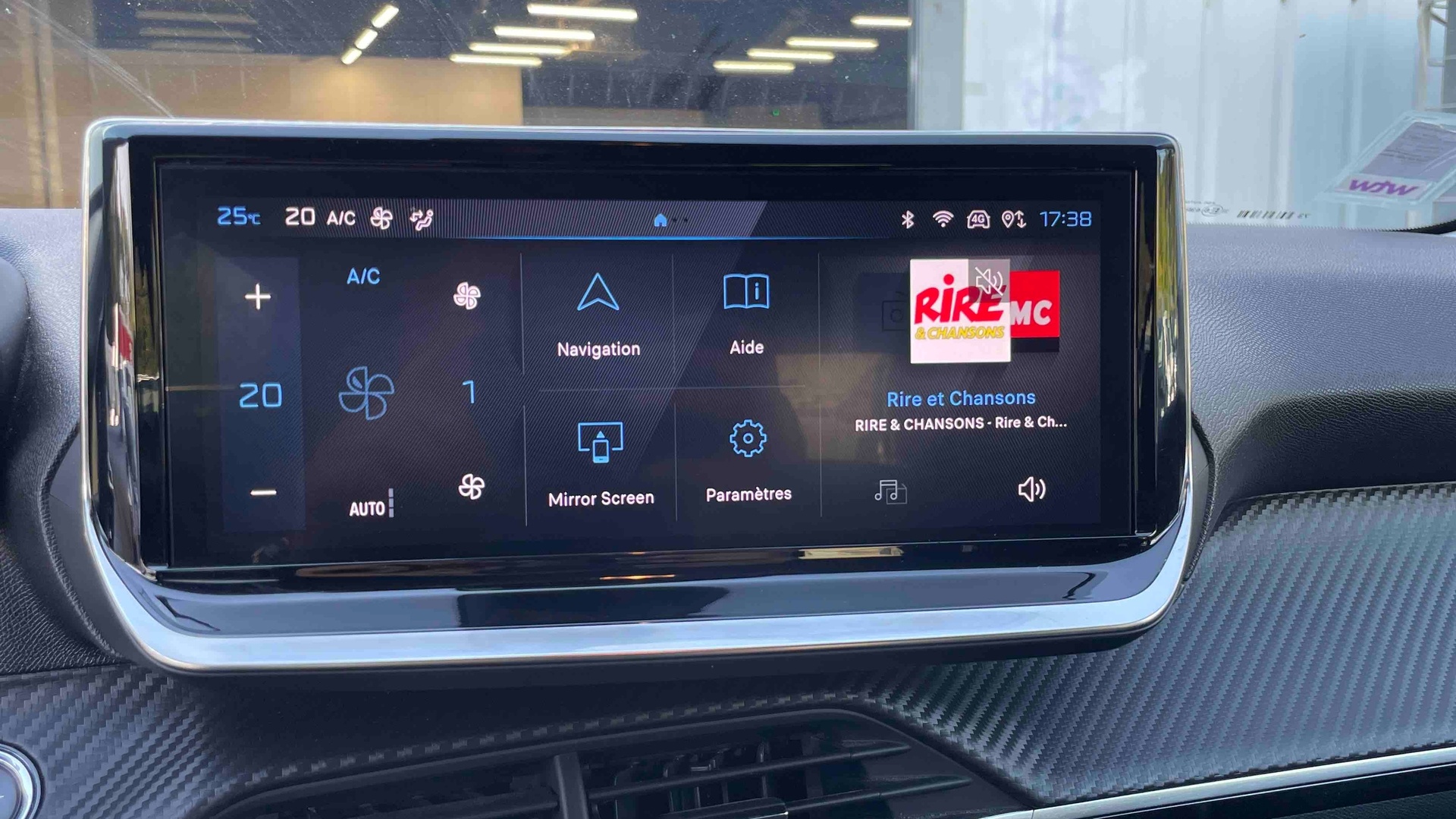 PEUGEOT 208 PureTech 100 S&S BVM6 Allure