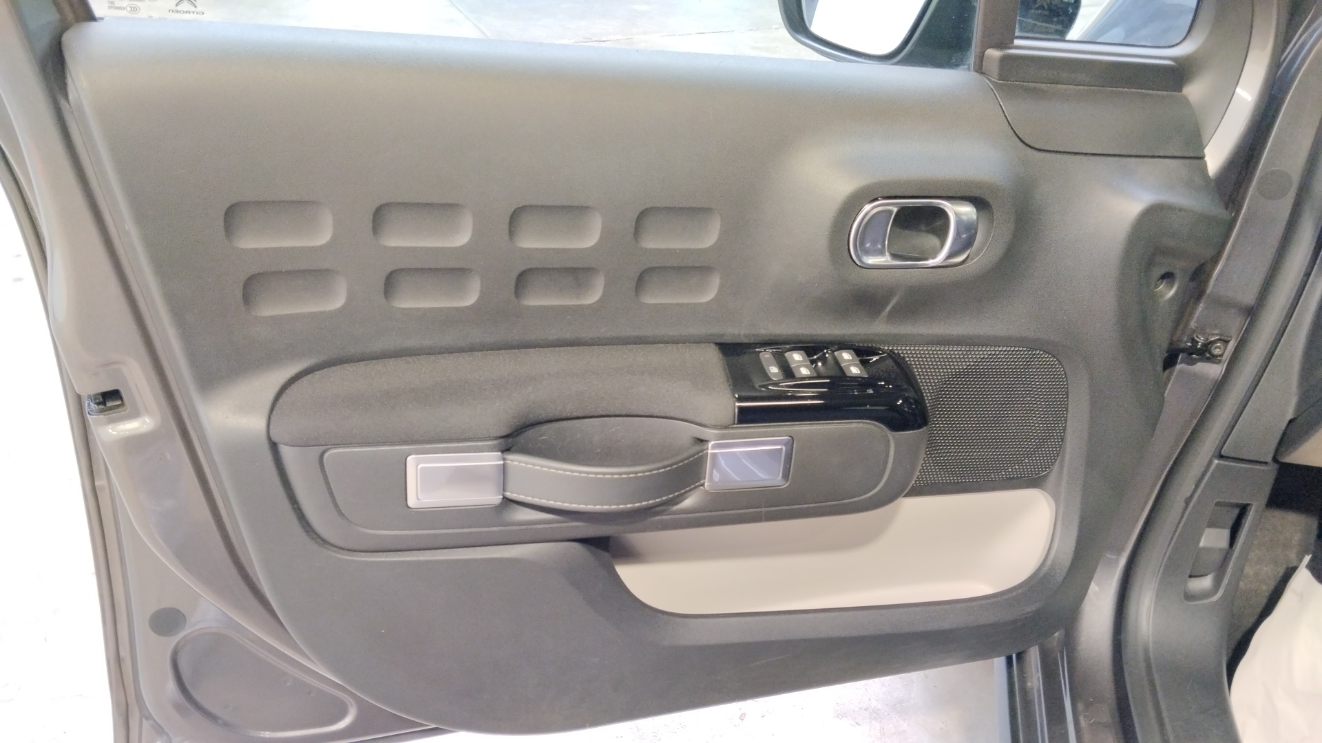 CITROEN C3 PureTech 110 S&S EAT6 Shine