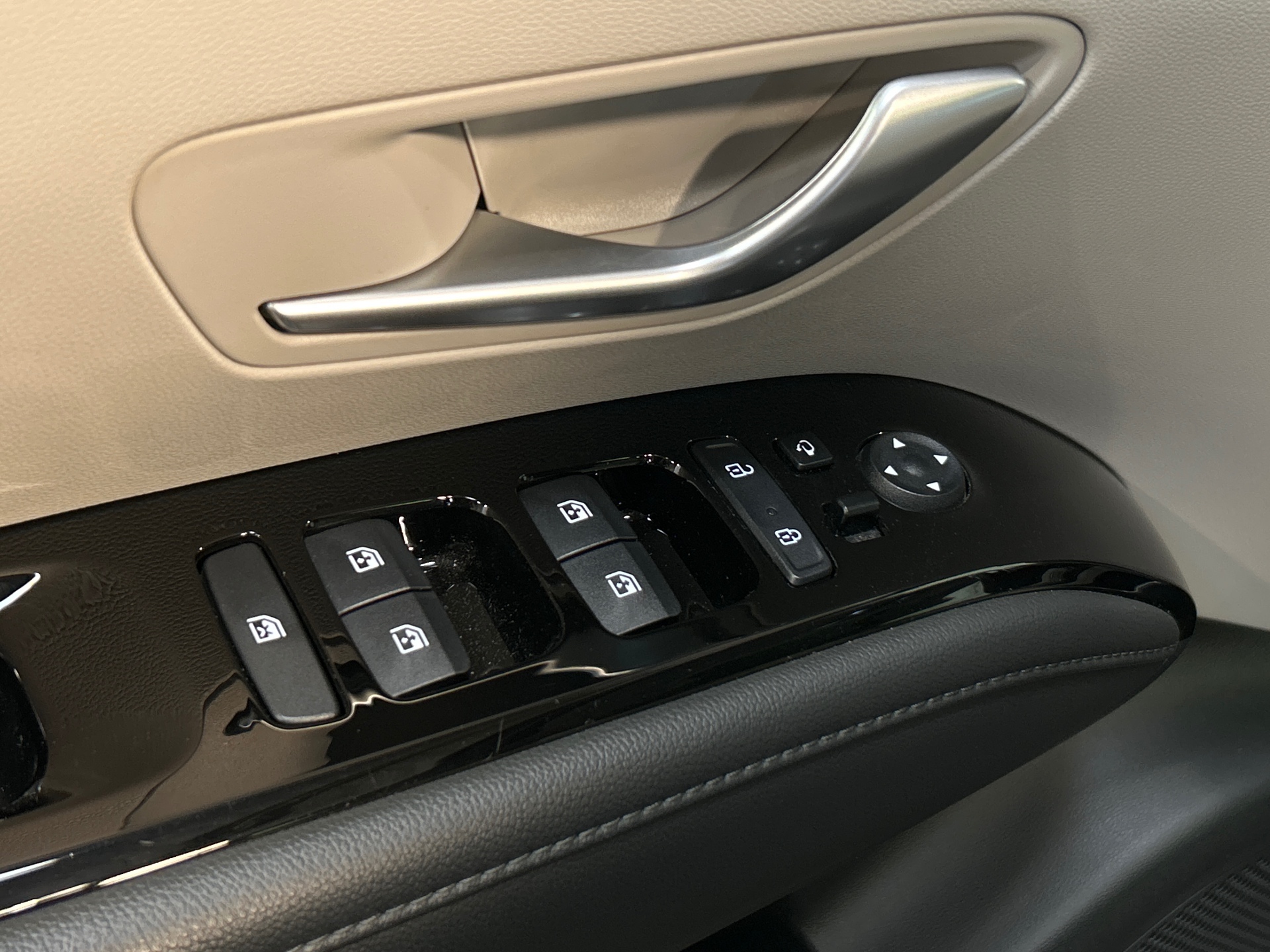 HYUNDAI TUCSON 1.6 T-GDI 230 Hybrid BVA6 Executive