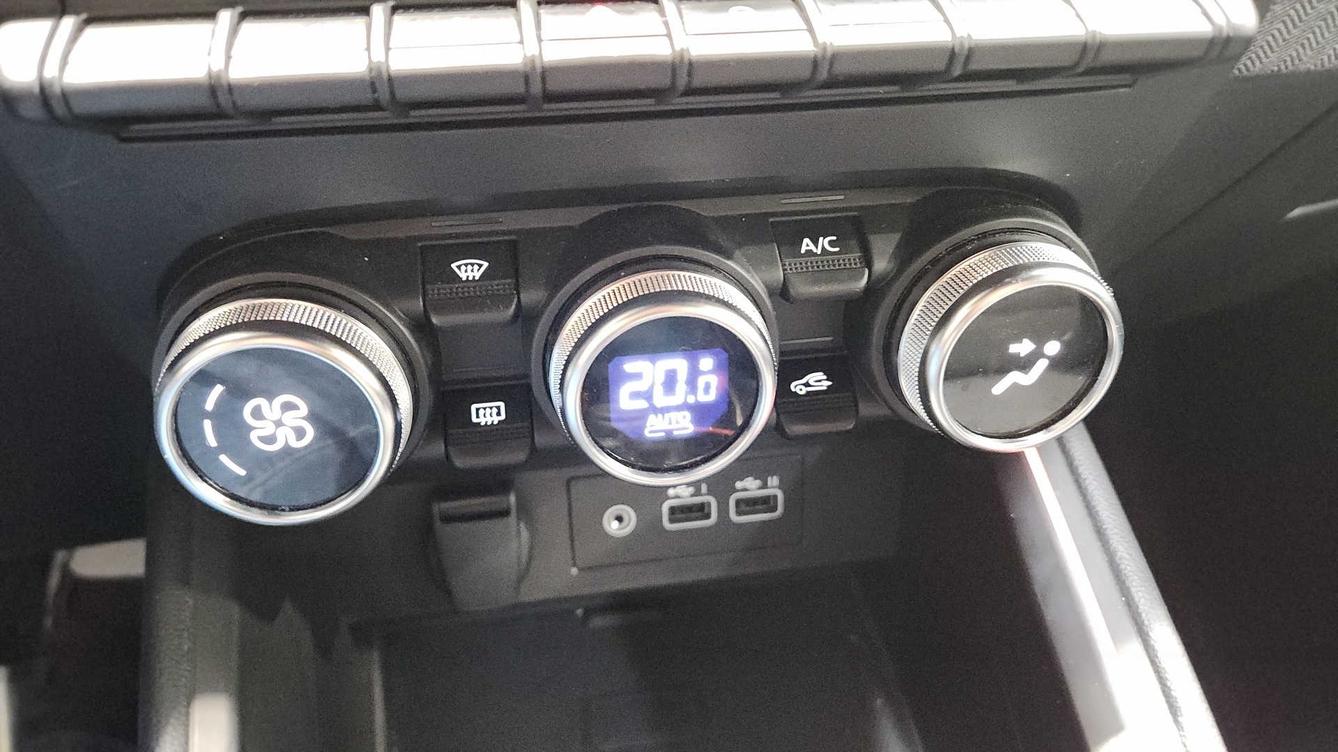RENAULT CLIO V TCe 90 Techno