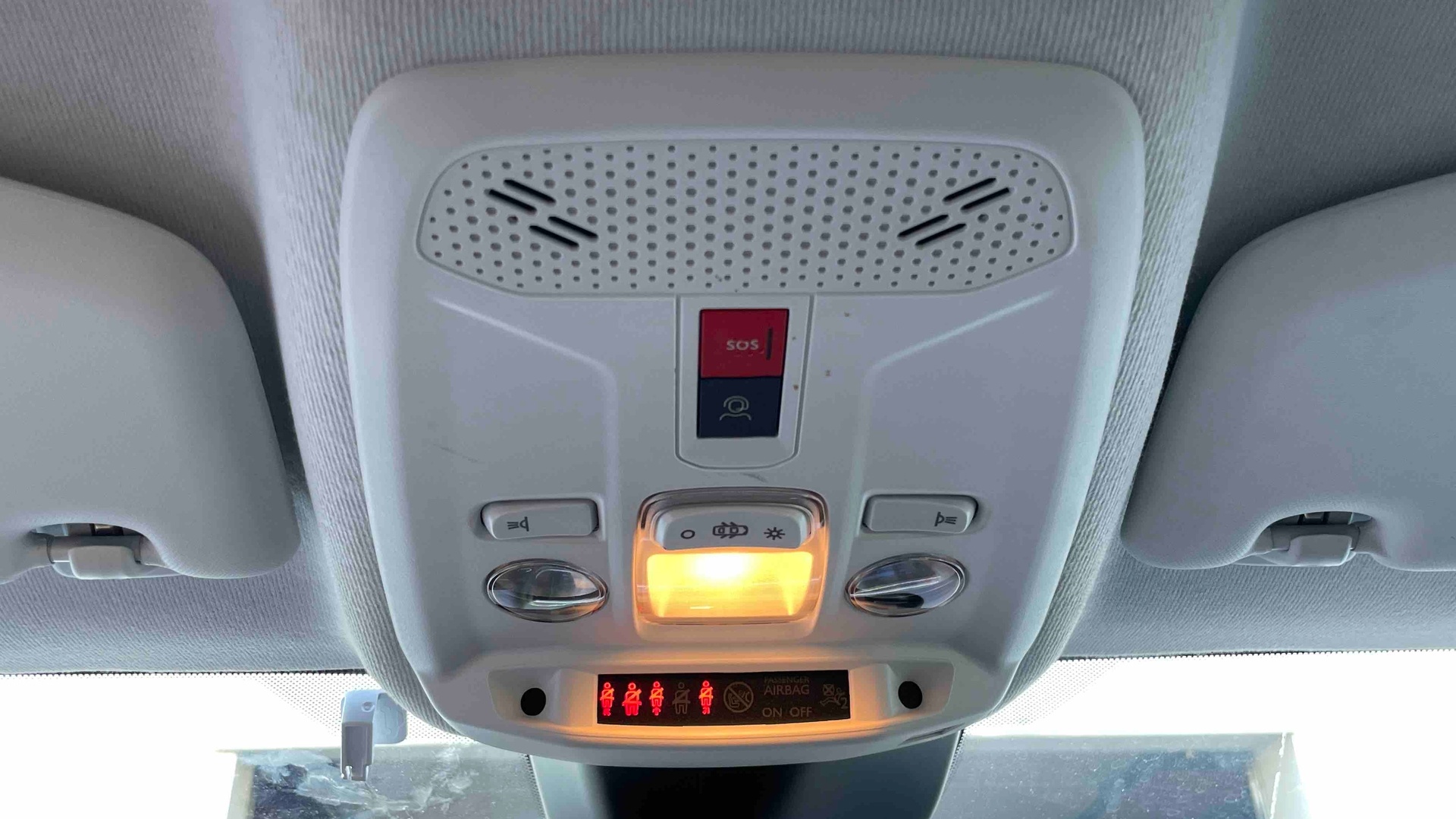 PEUGEOT 208 PureTech 100 S&S BVM6 Allure
