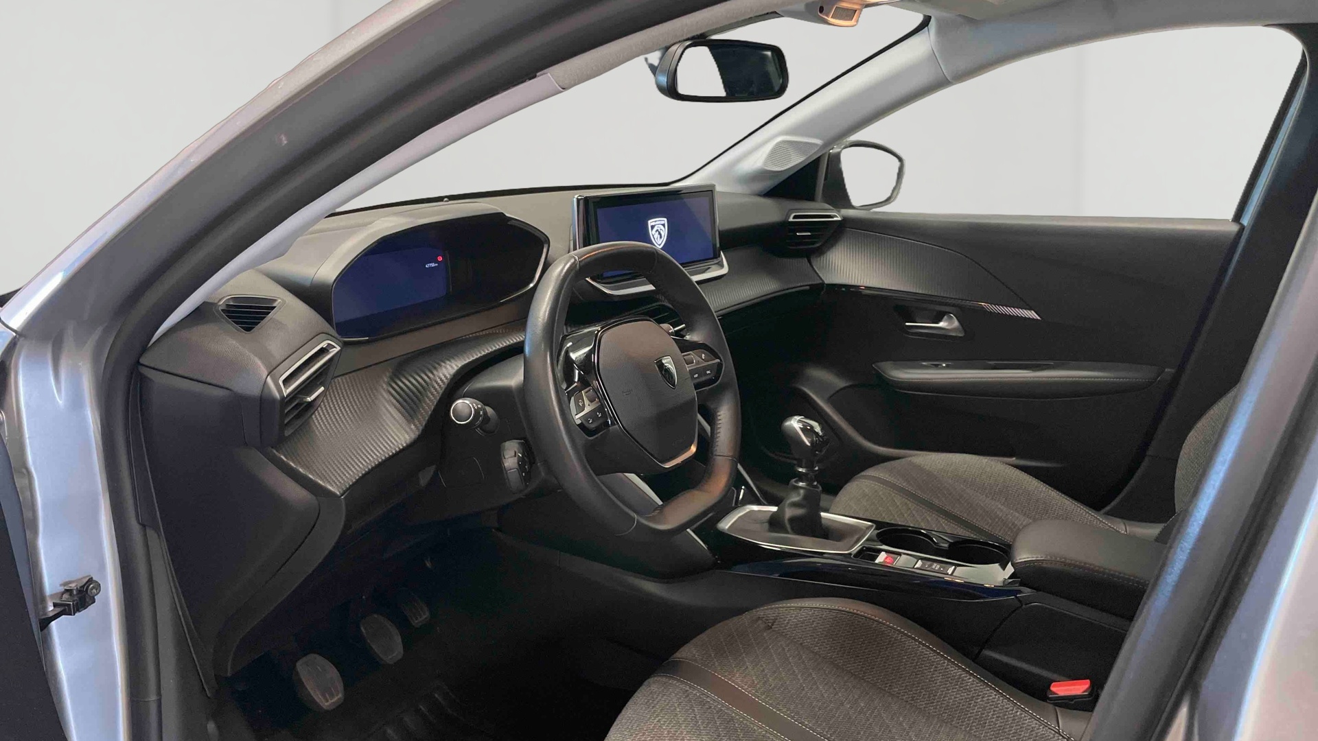 PEUGEOT 208 PureTech 100 S&S BVM6 Allure