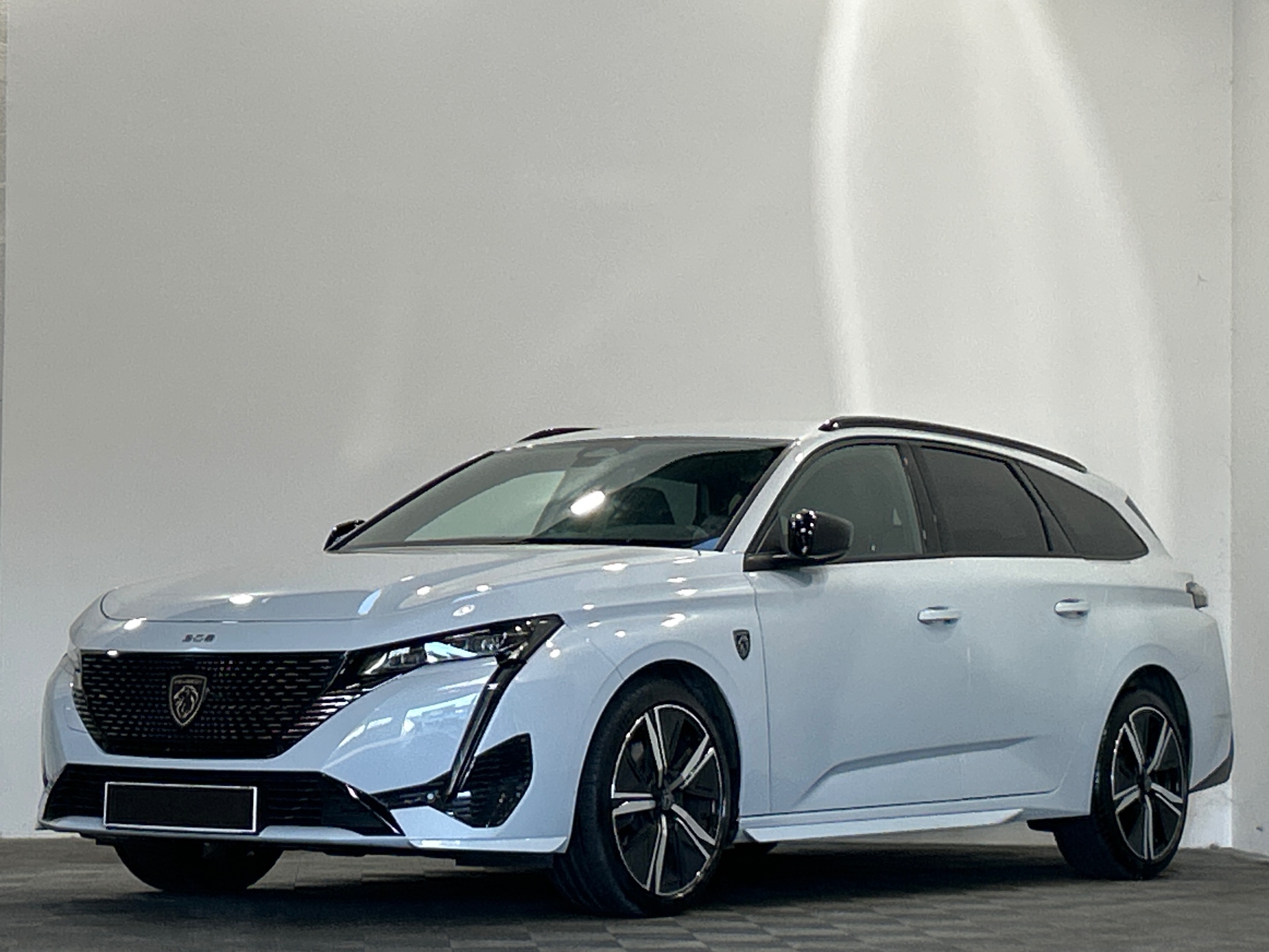 PEUGEOT 308 SW BlueHDi 130ch S&S EAT8 GT