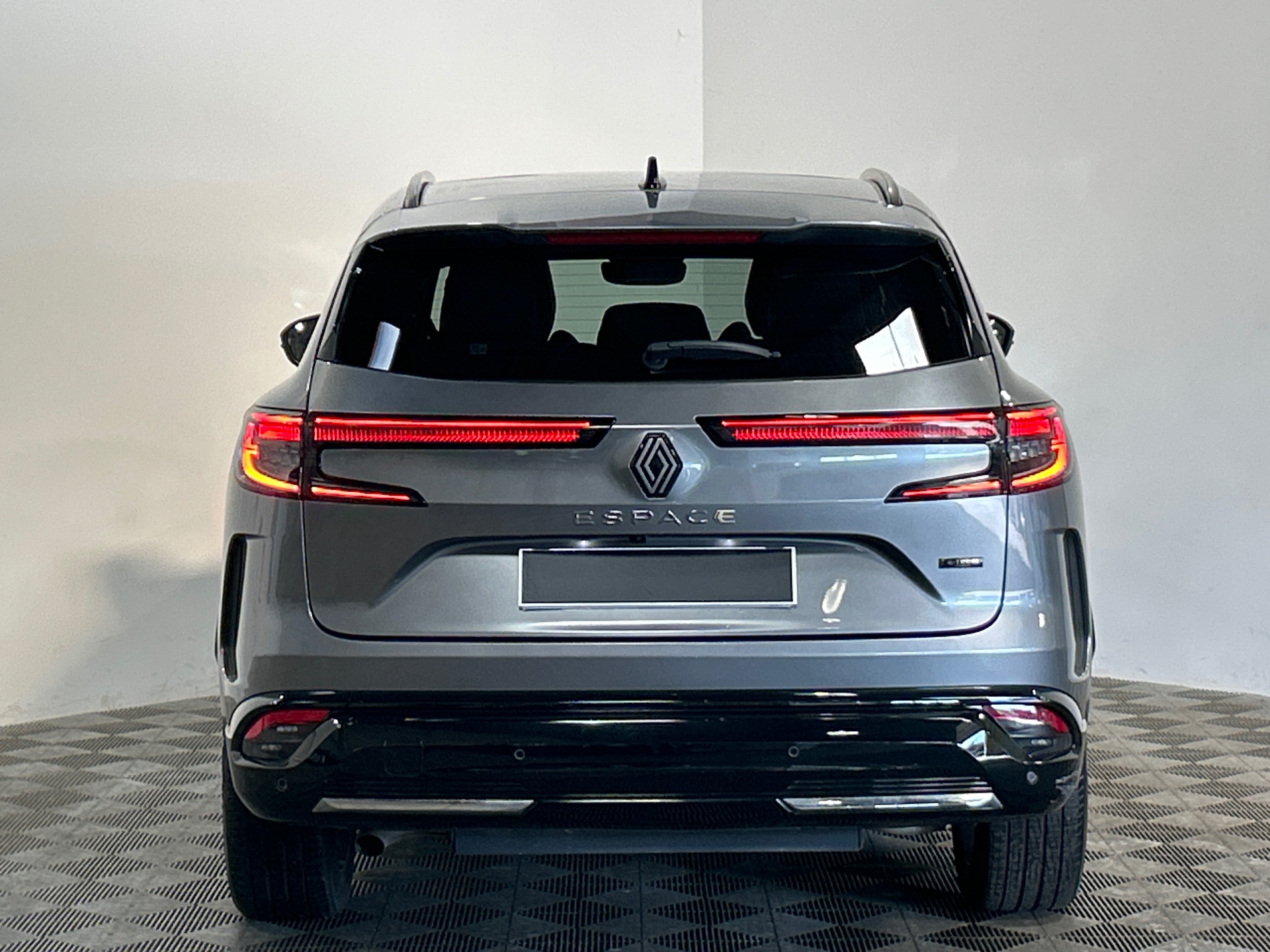 RENAULT ESPACE VI E-Tech hybrid 200 Iconic