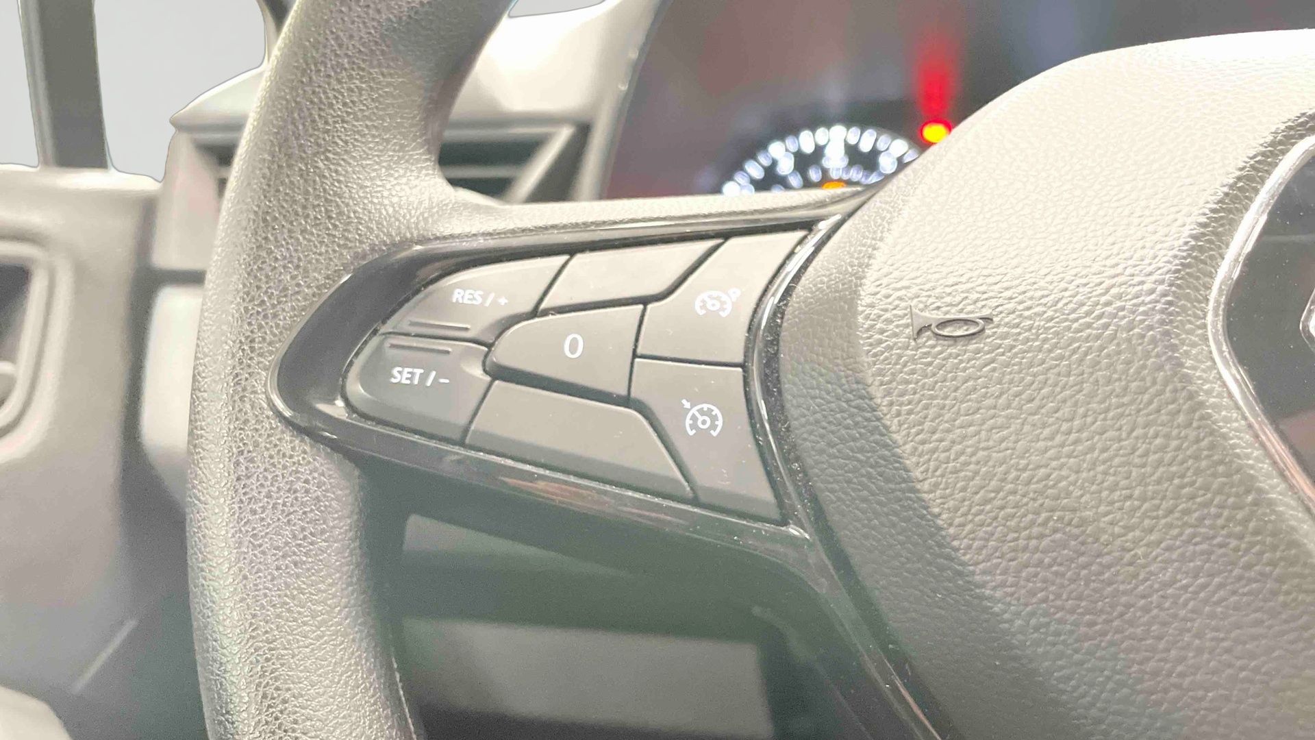 RENAULT CLIO V SOCIETE SOCIETE TCE 90 - 21N AIR NAV