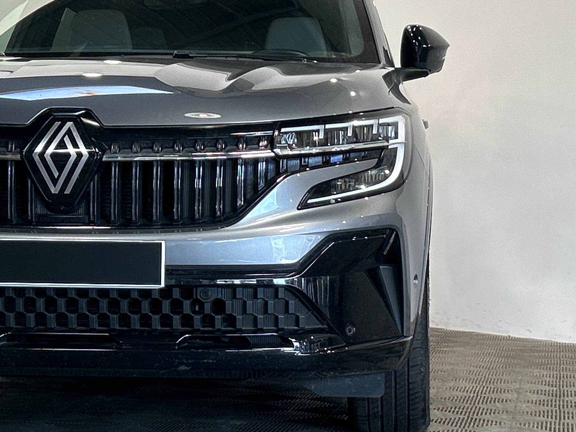 RENAULT ESPACE VI E-Tech hybrid 200 Iconic