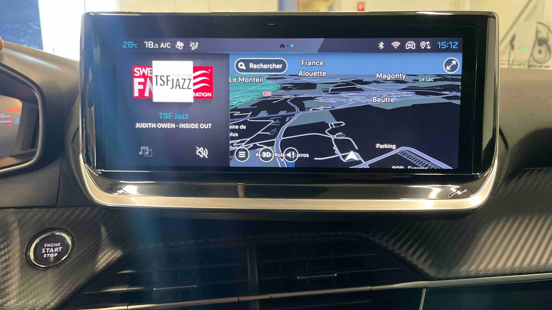 PEUGEOT 208 PureTech 100 S&S BVM6 Allure