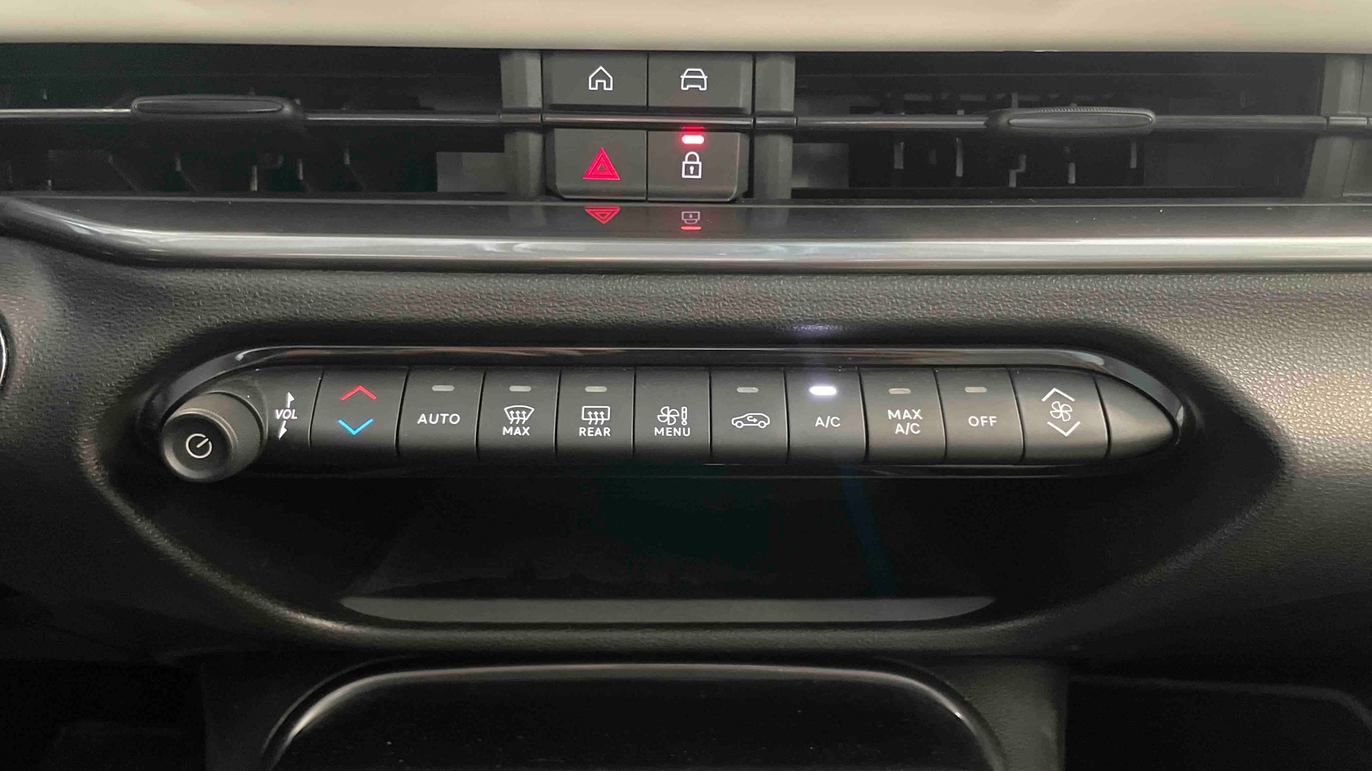 FIAT 600 1.2 Hybrid 100ch DCT6 La Prima