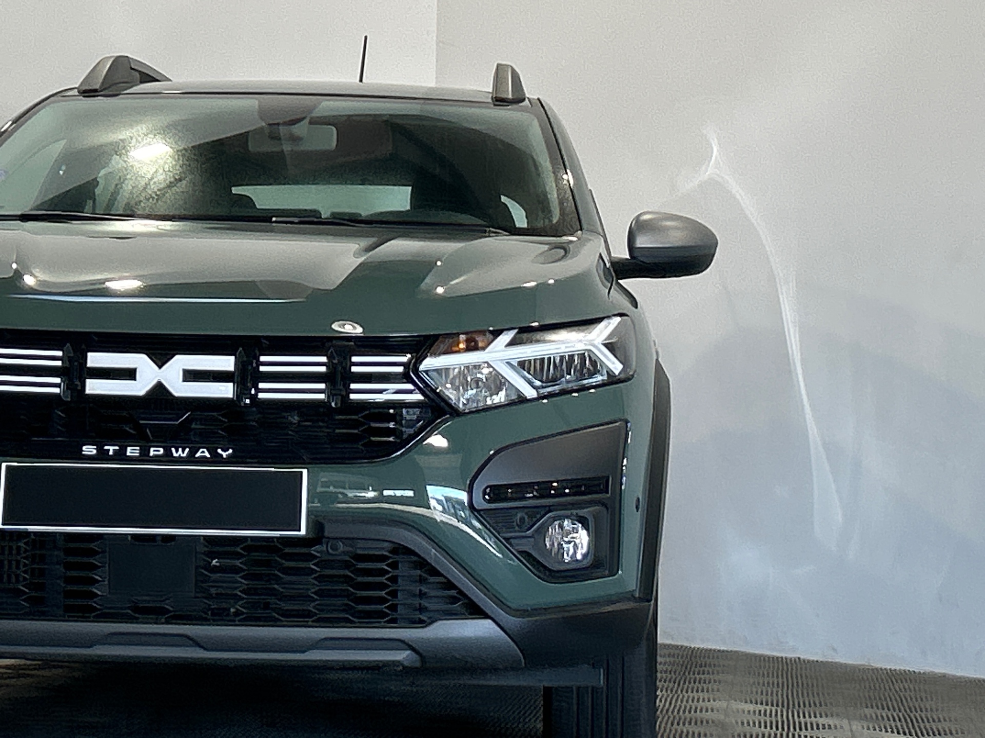 DACIA SANDERO ECO-G 100 Stepway Expression +