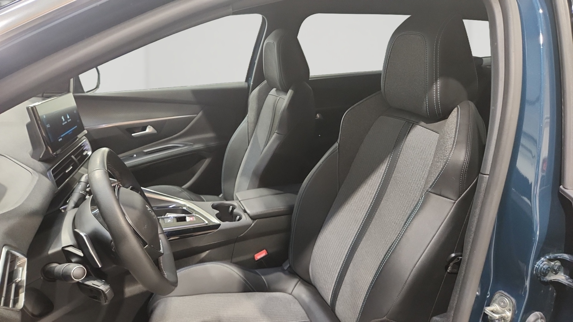 PEUGEOT 5008 BlueHDi 130ch S&S EAT8 Allure Pack